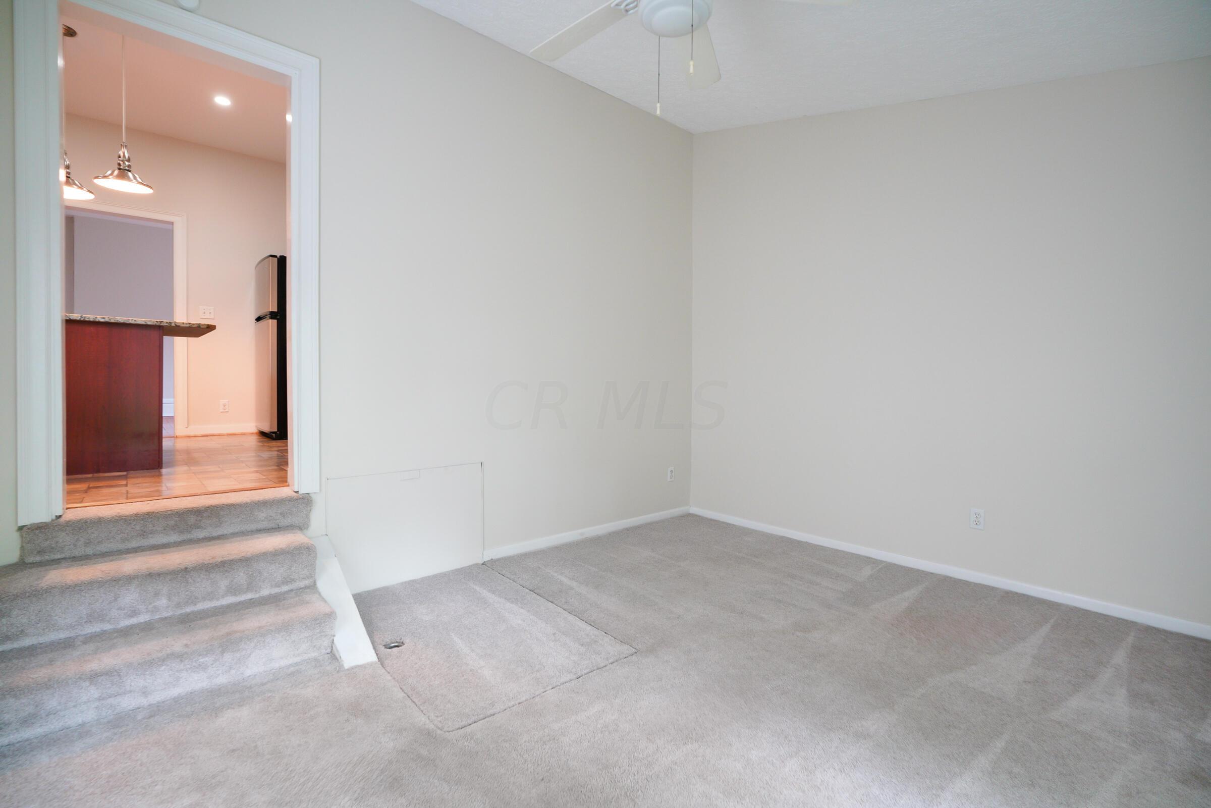 439 E Kossuth Street