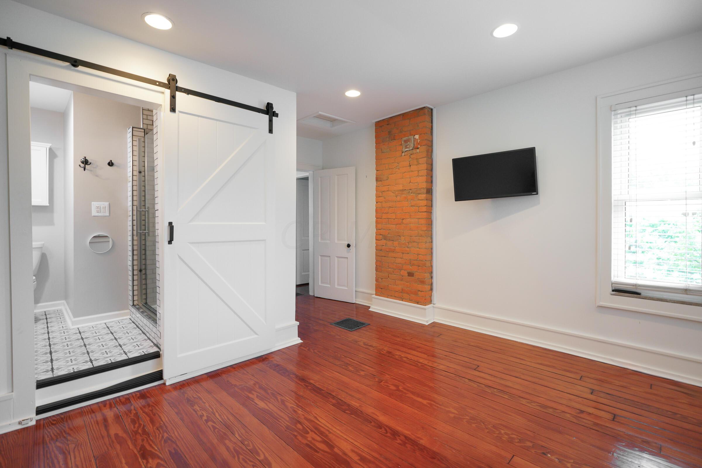 439 E Kossuth Street