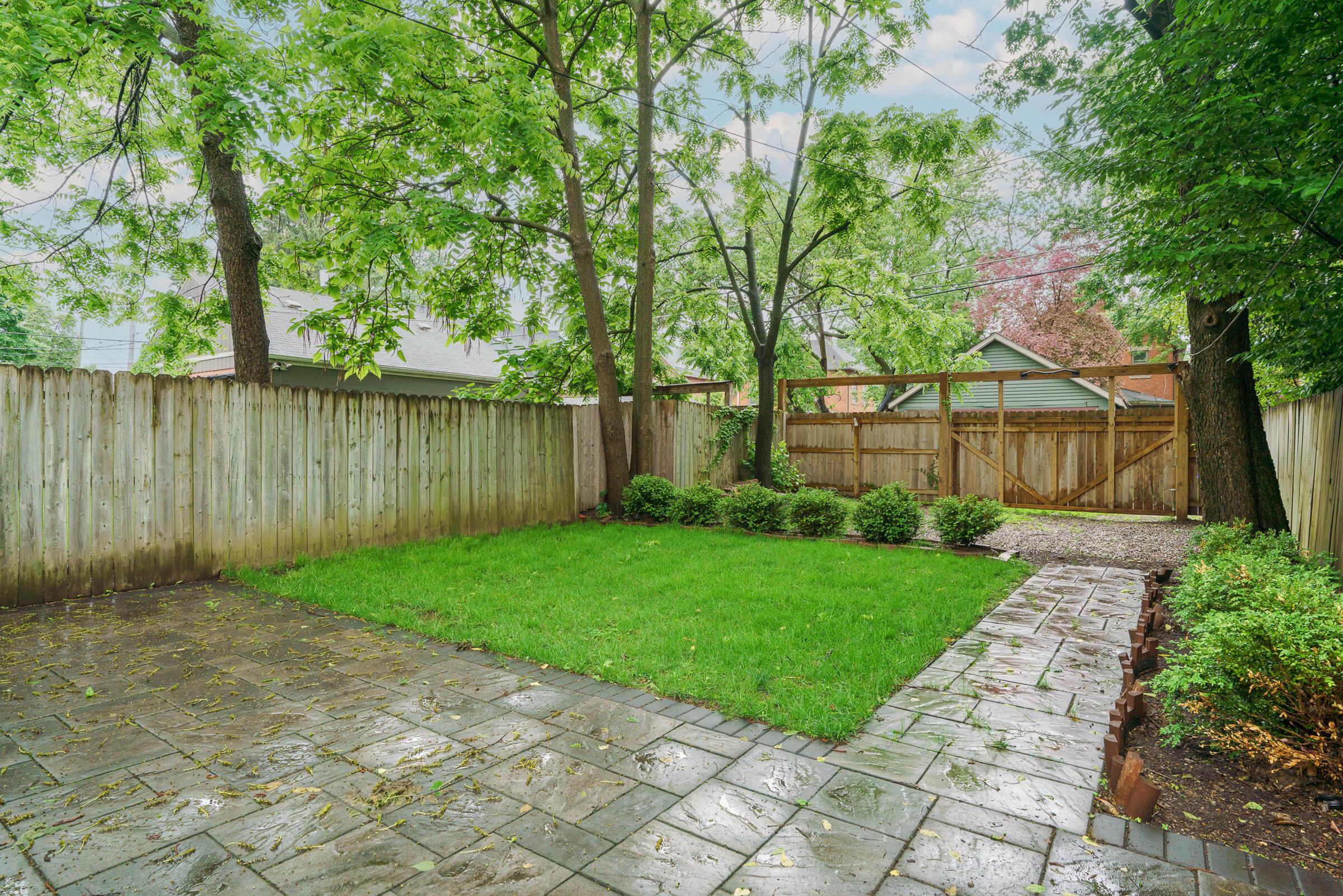 439 E Kossuth Street