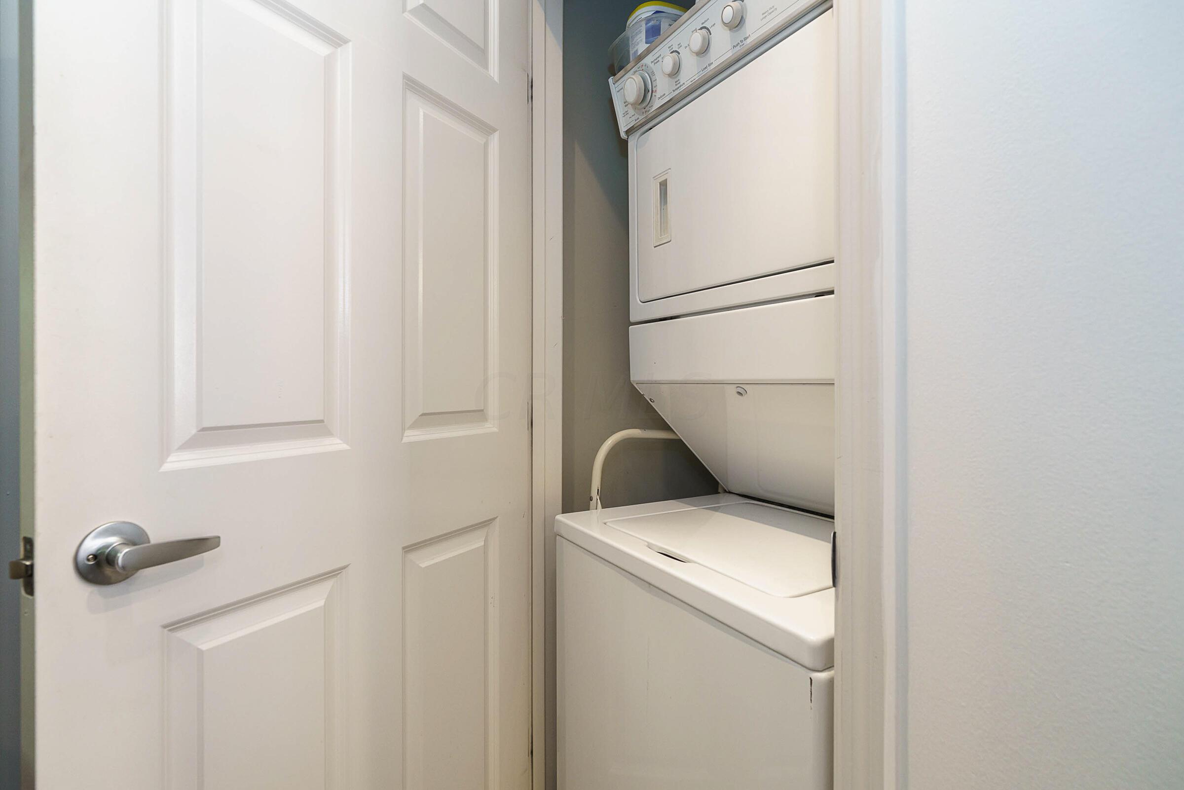 110 E Mound Street, 3