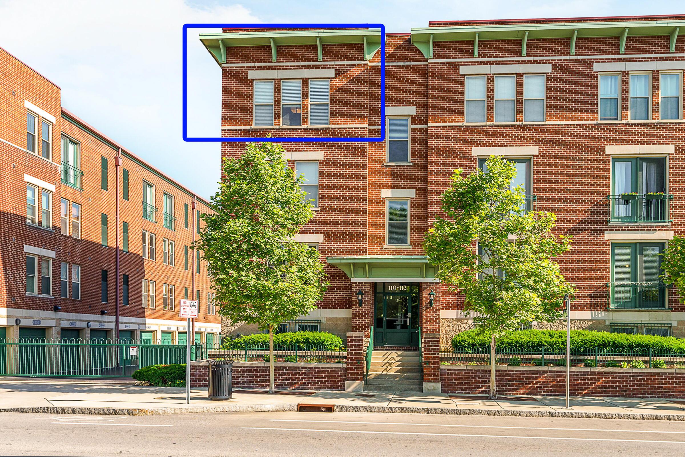 110 E Mound Street, 3