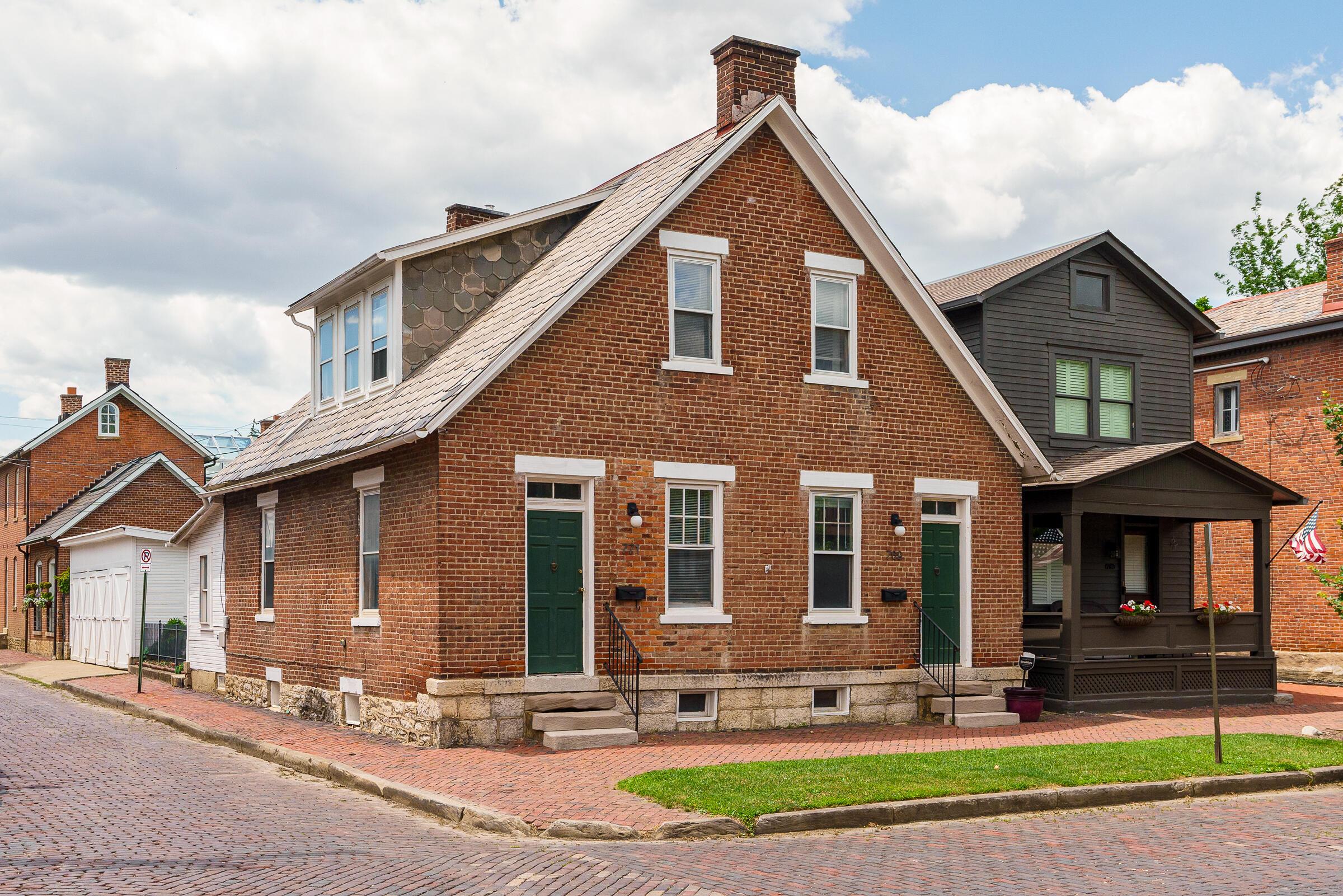 769-771 Mohawk Street