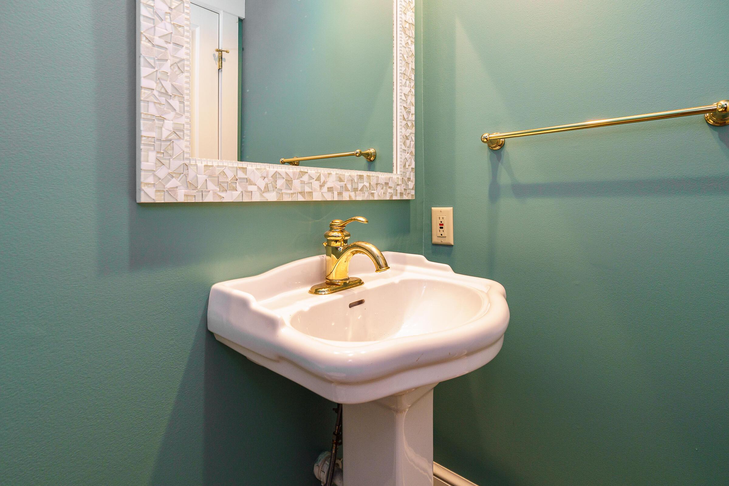 808 S Lazelle Street