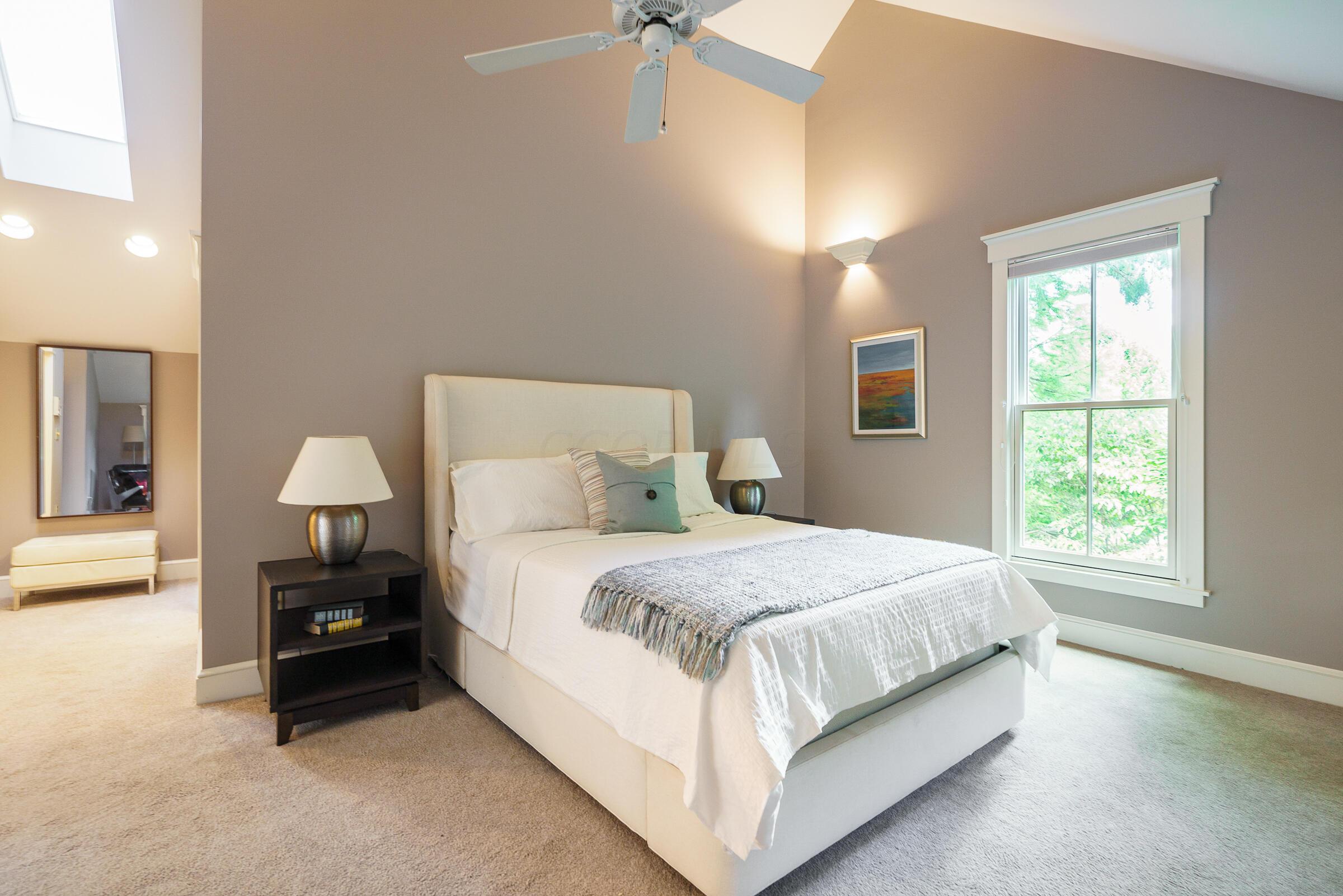 808 S Lazelle Street