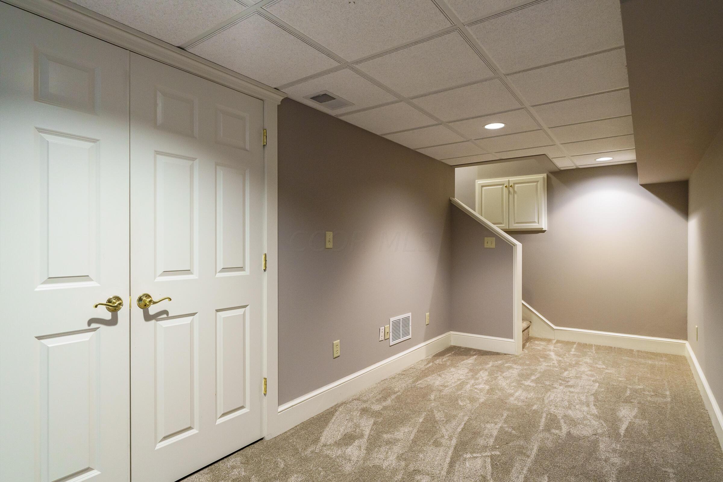 808 S Lazelle Street