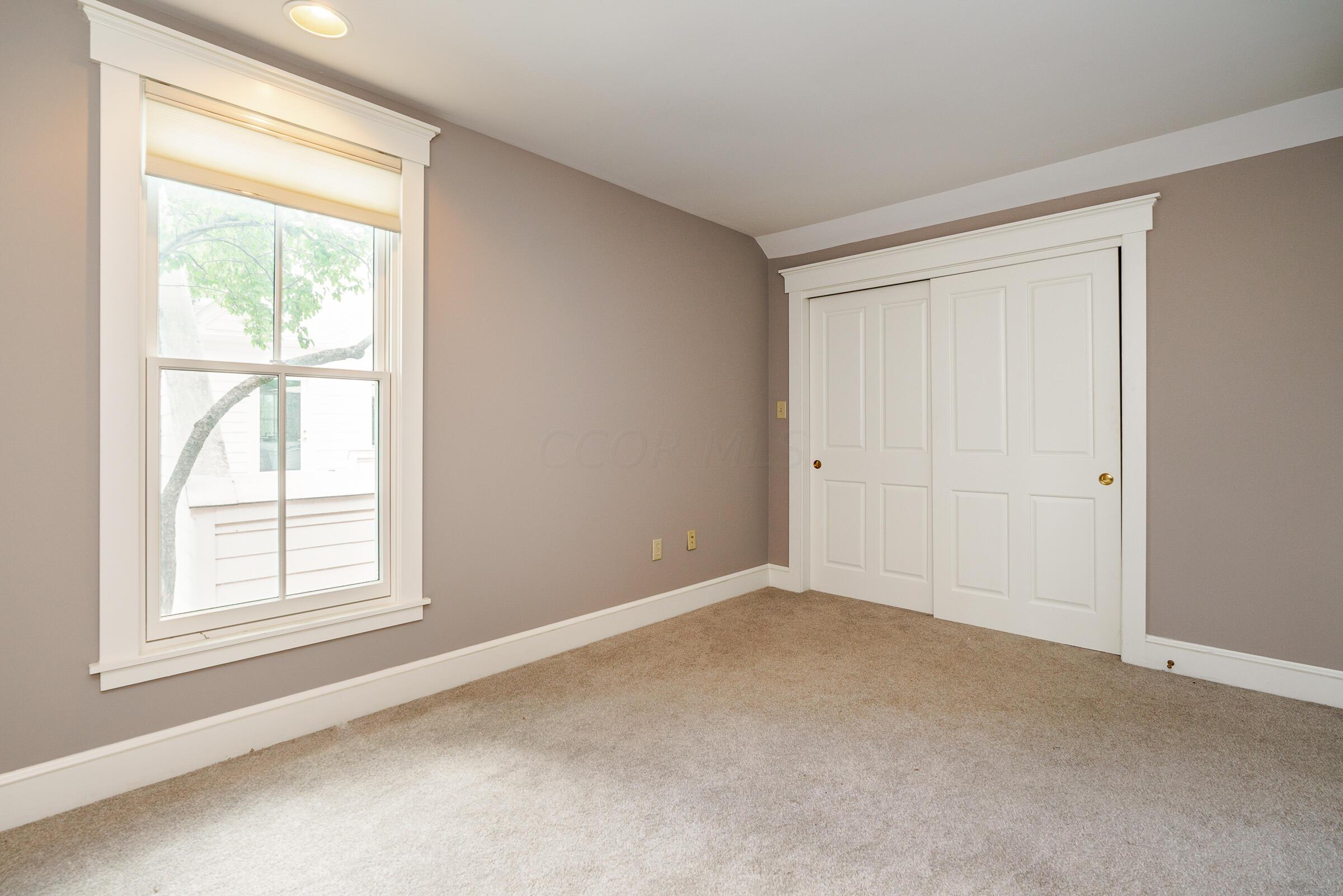 808 S Lazelle Street