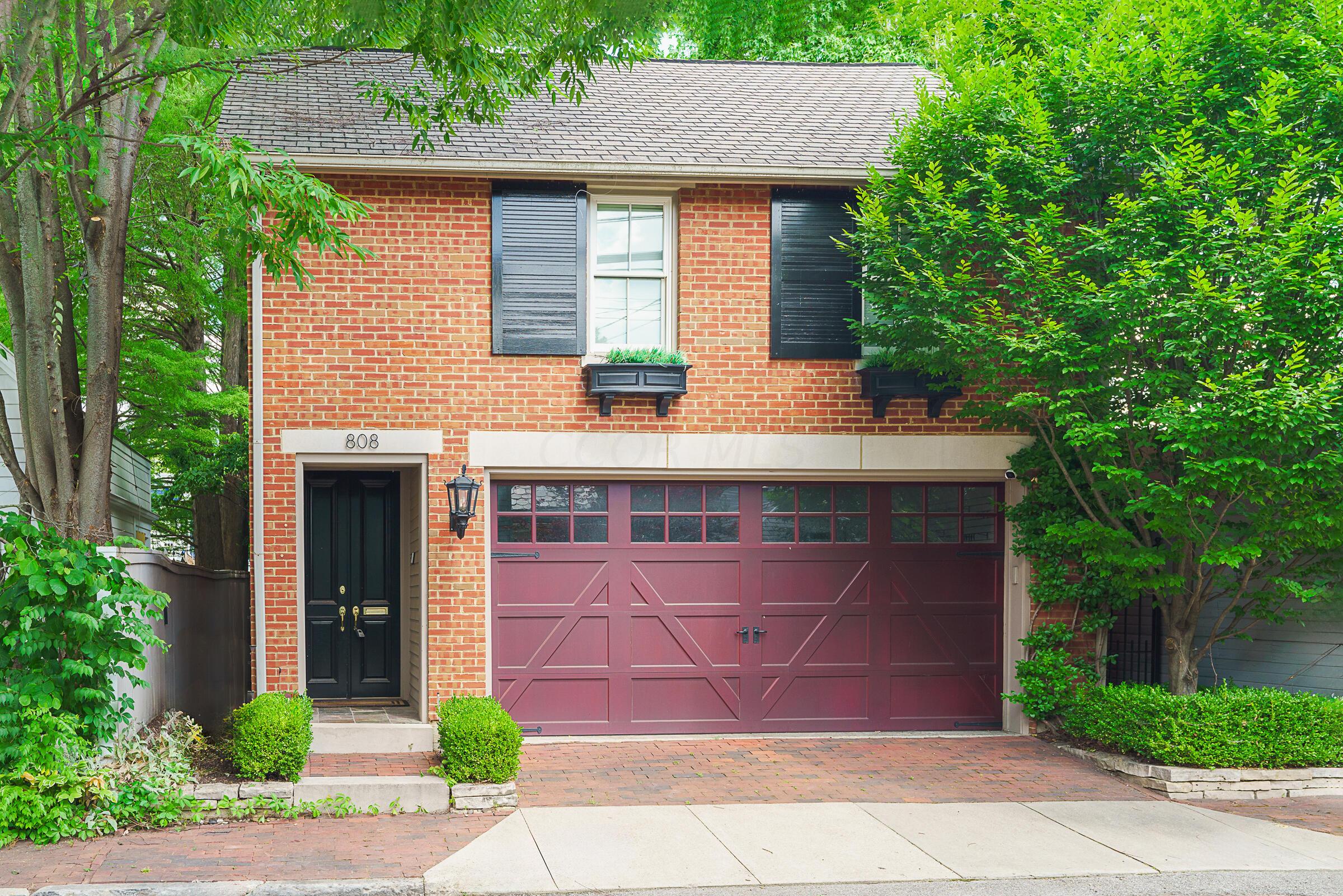 808 S Lazelle Street