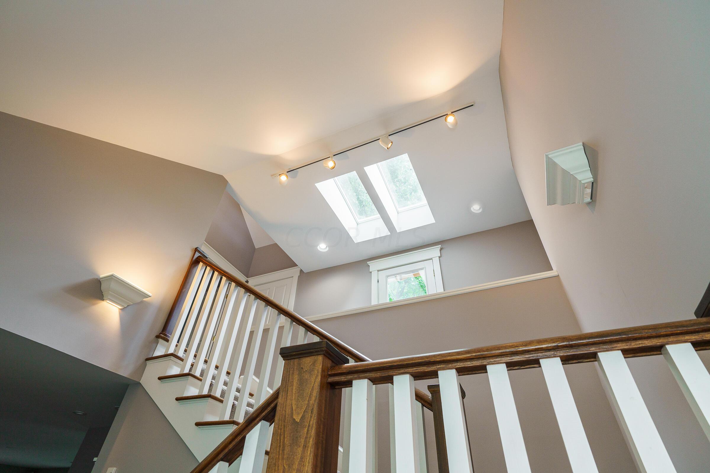 808 S Lazelle Street