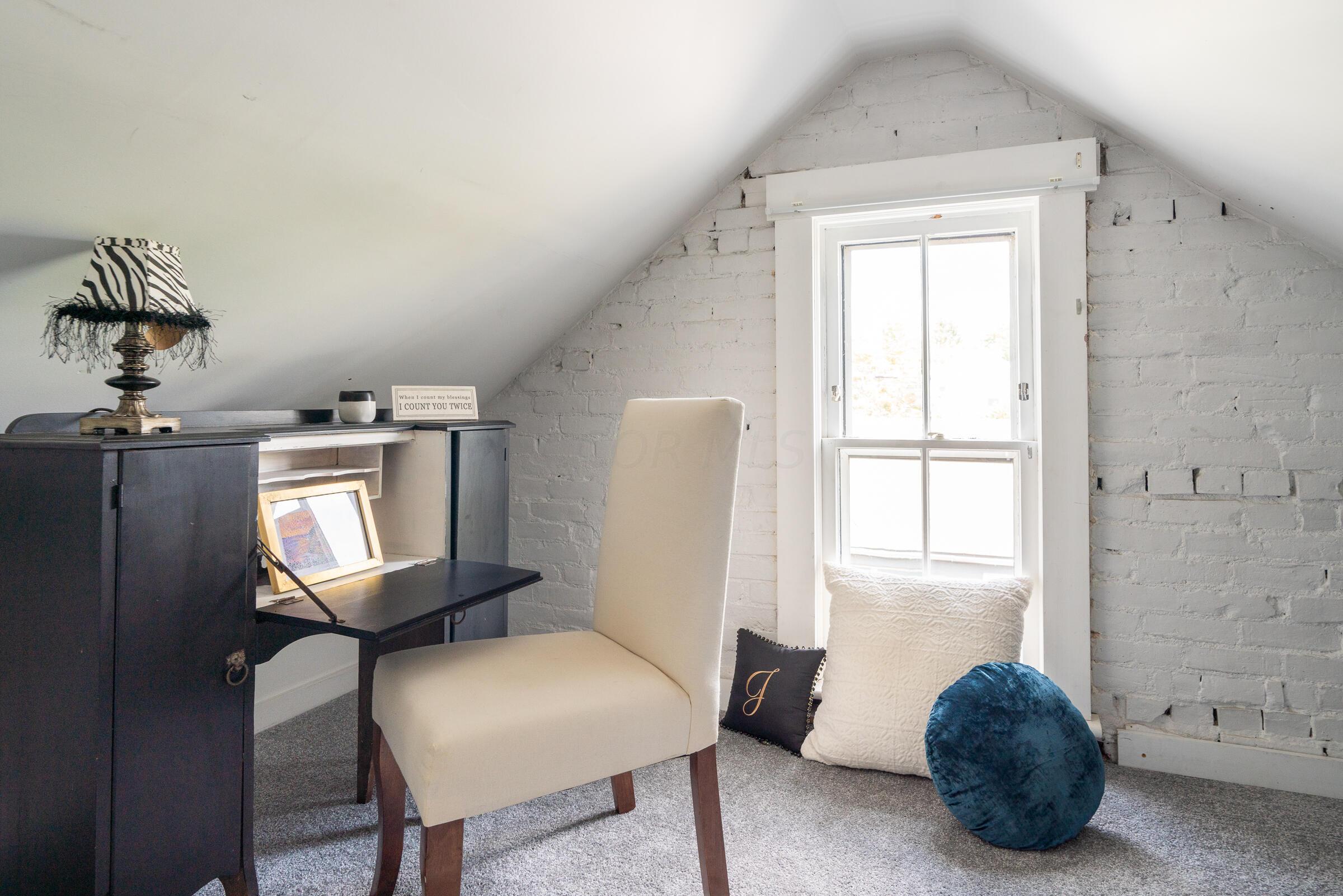 448 E Whittier Street