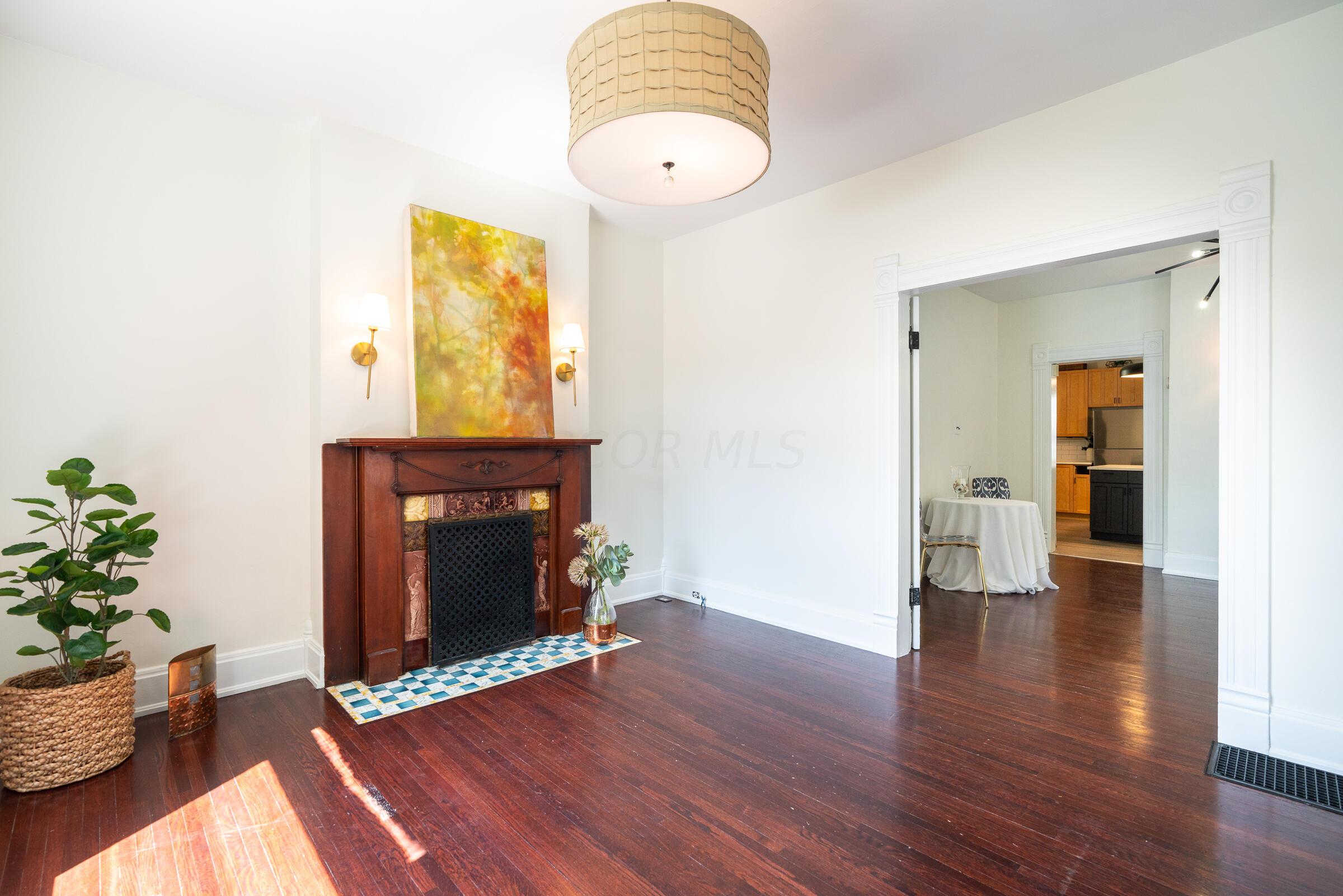 448 E Whittier Street