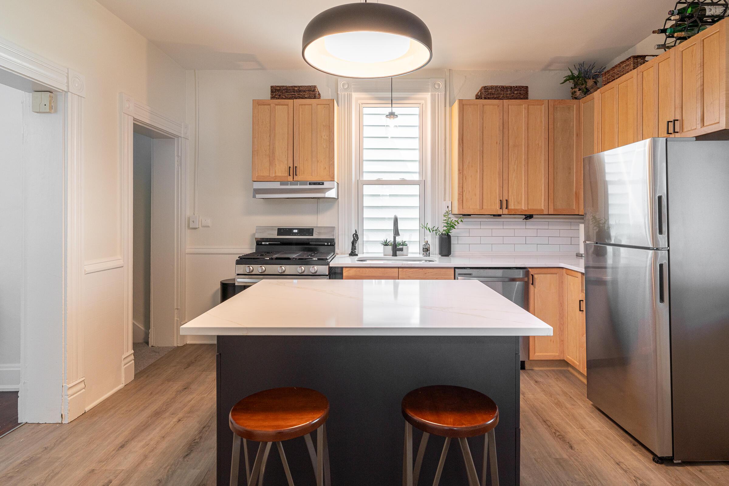 448 E Whittier Street