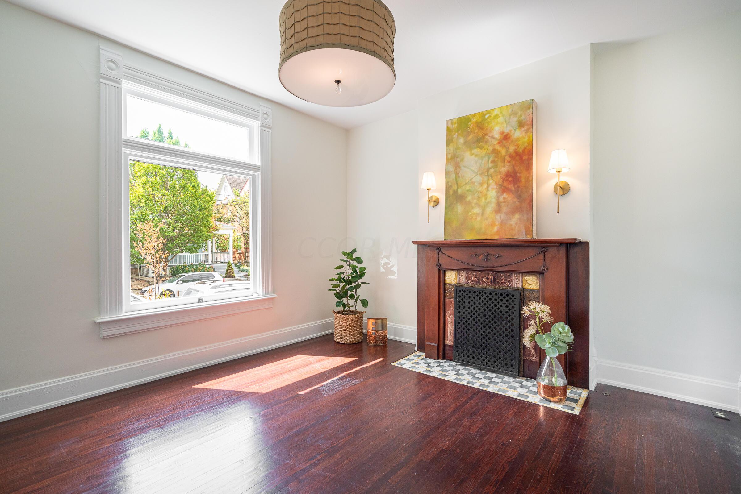 448 E Whittier Street