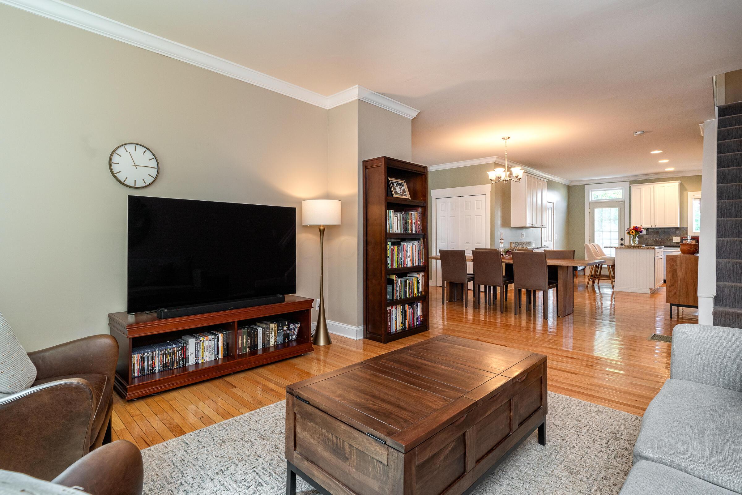 1079 Pennsylvania Avenue