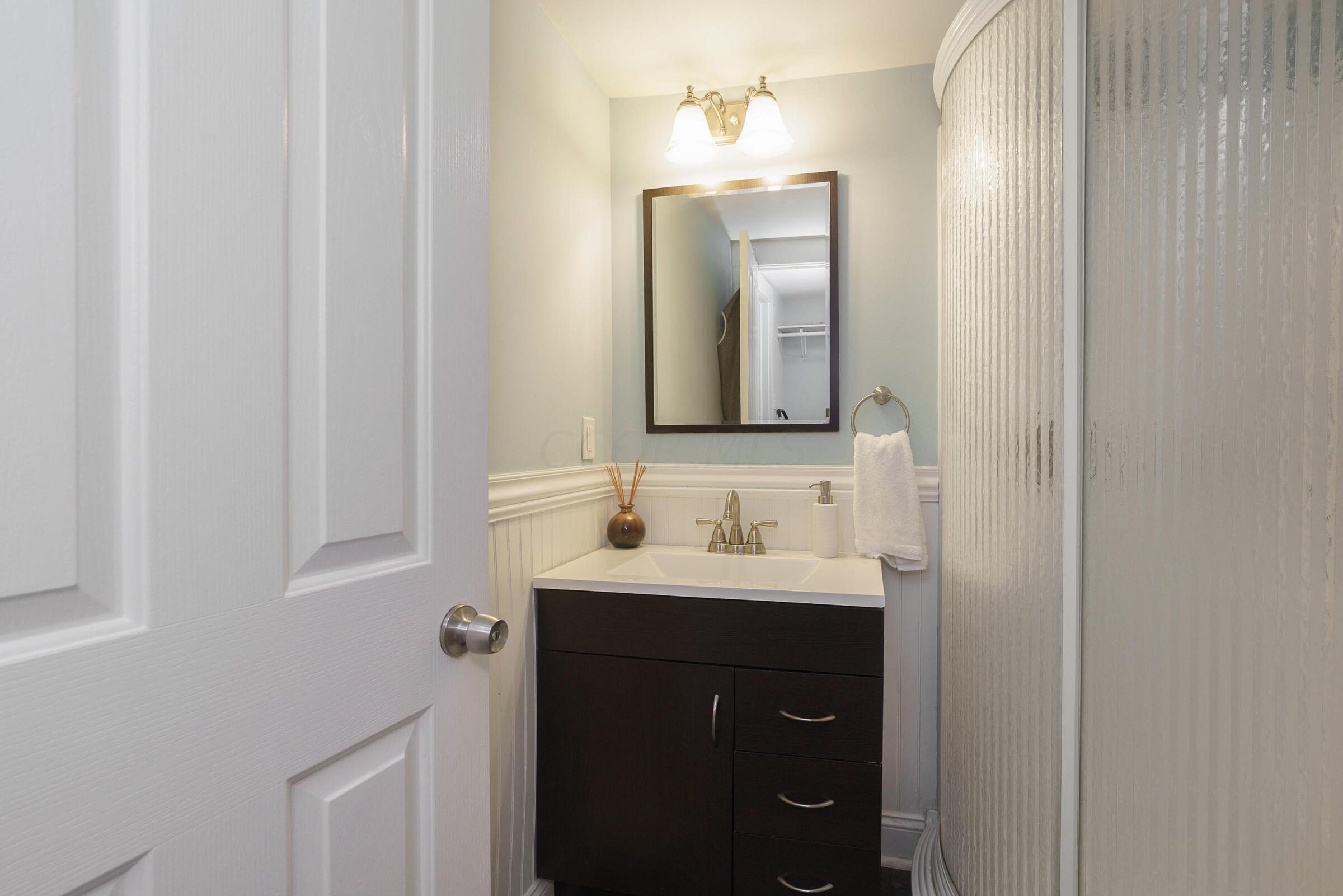 1079 Pennsylvania Avenue