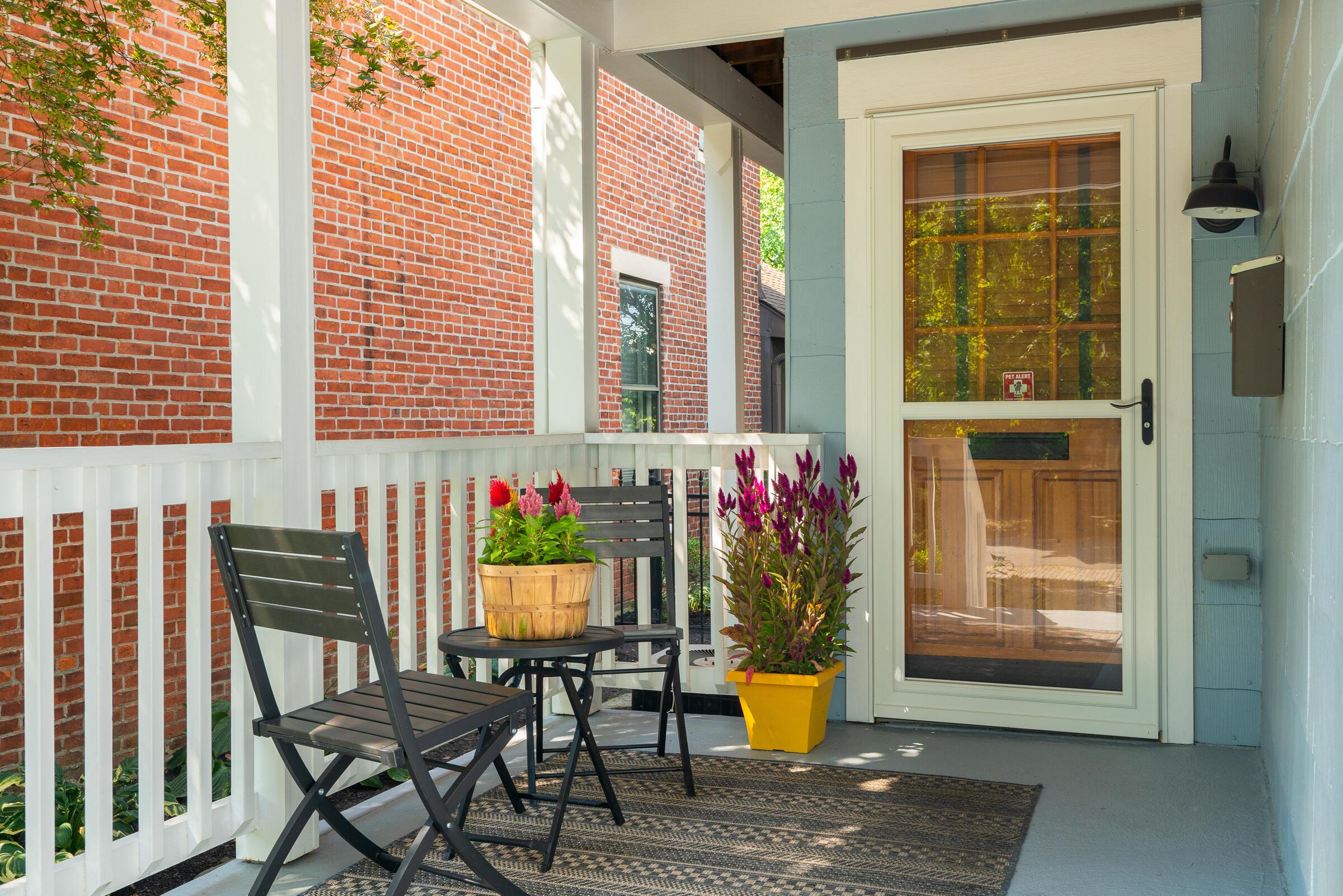 1079 Pennsylvania Avenue