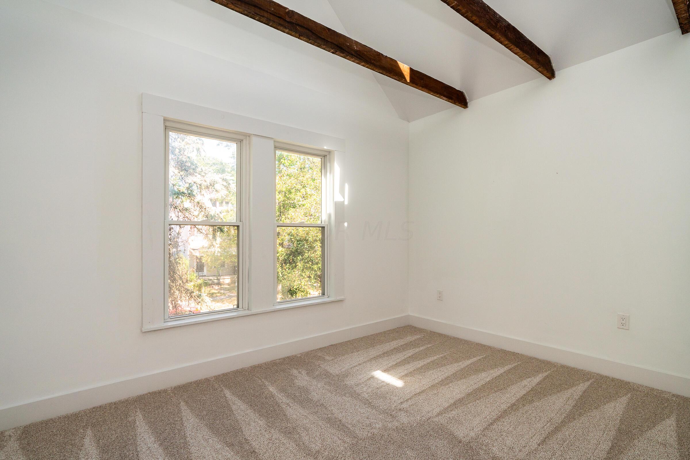 385 E Mithoff Street