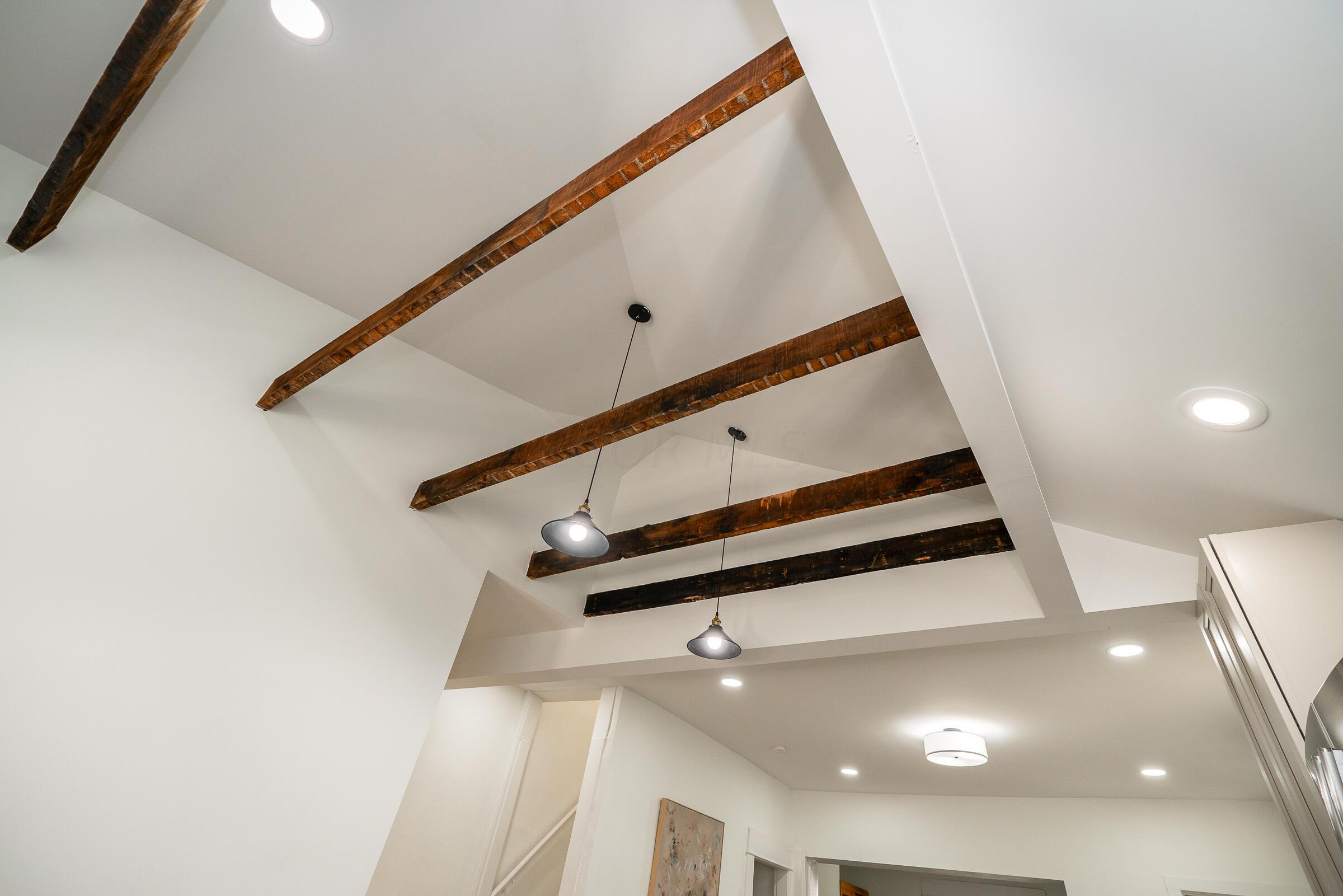 385 E Mithoff Street