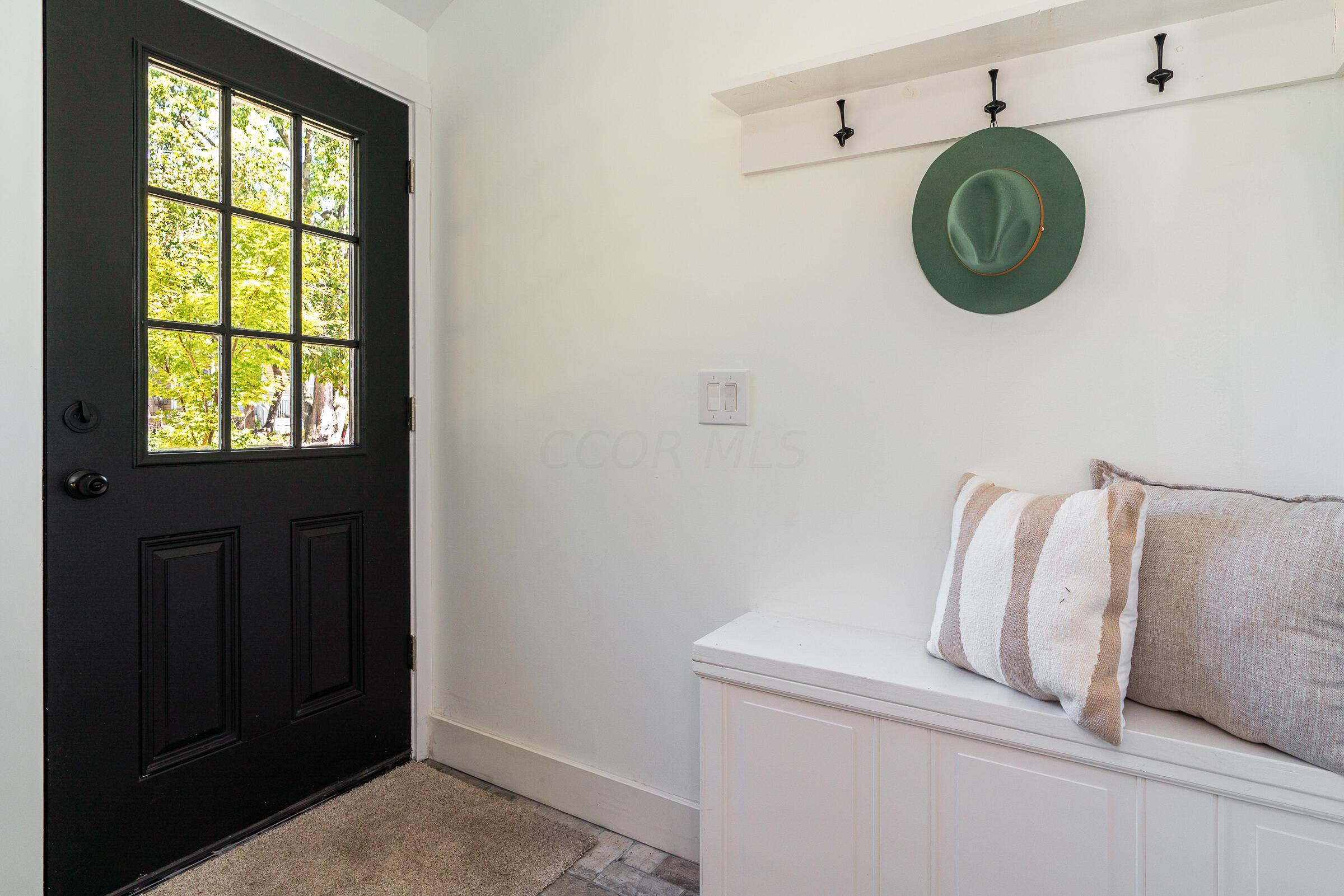 385 E Mithoff Street