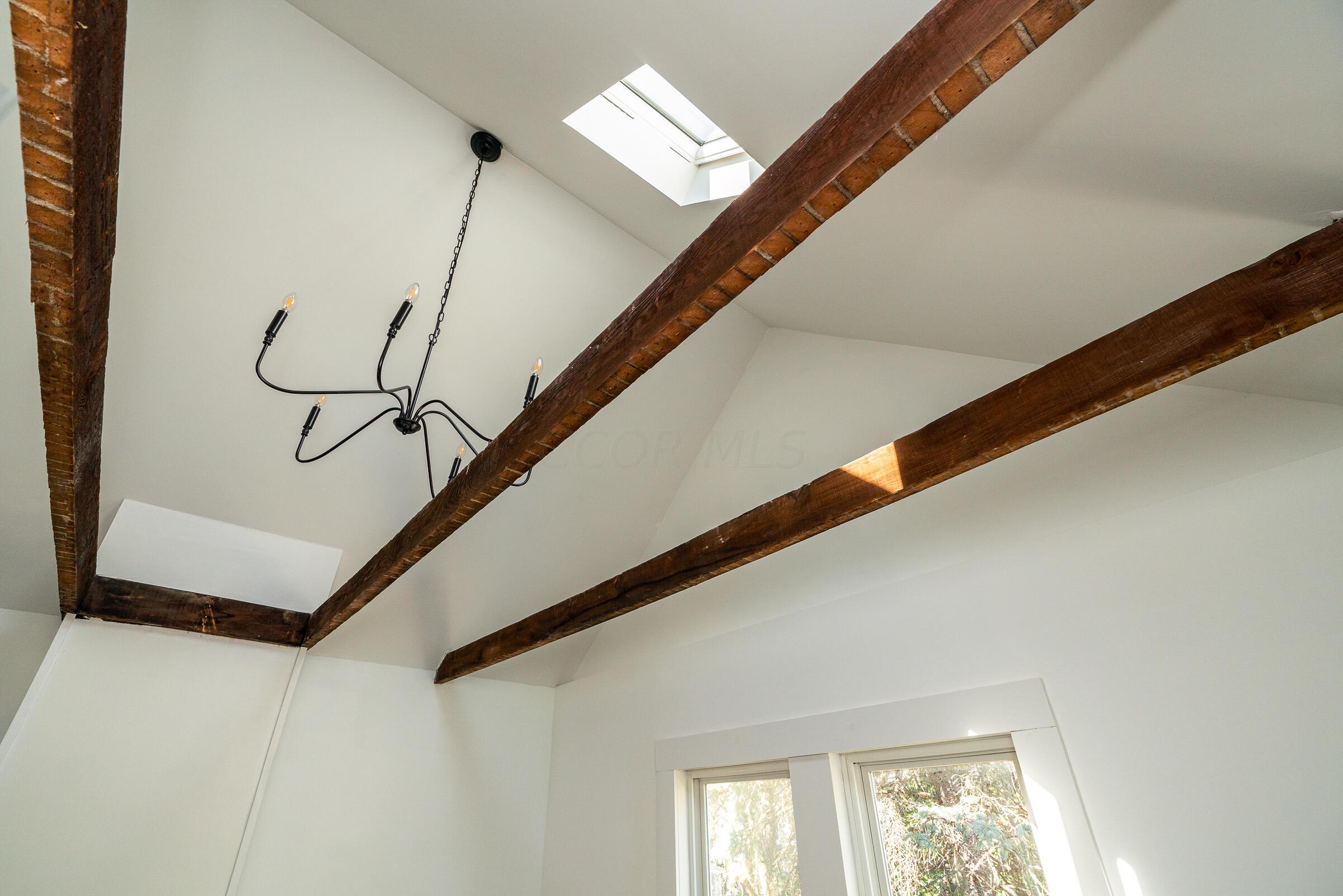 385 E Mithoff Street