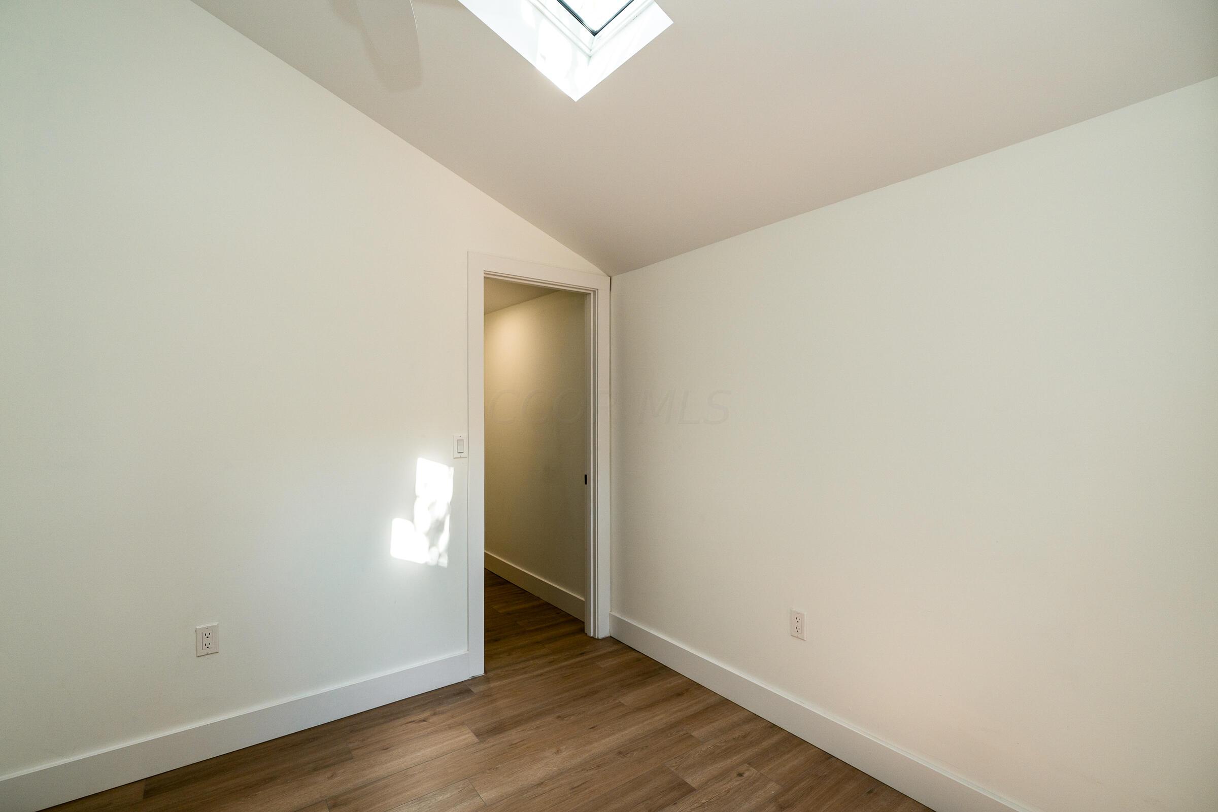 385 E Mithoff Street