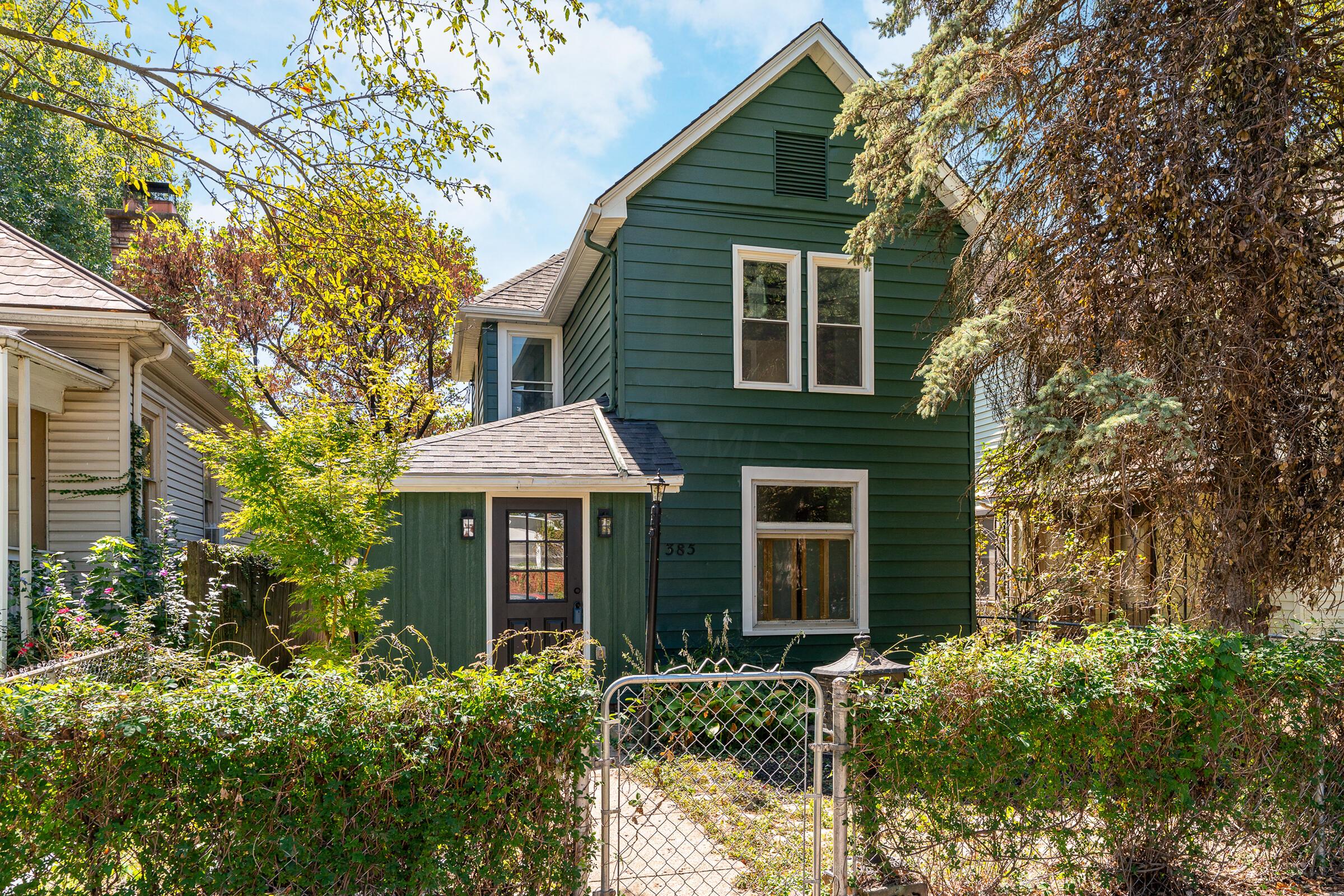 385 E Mithoff Street