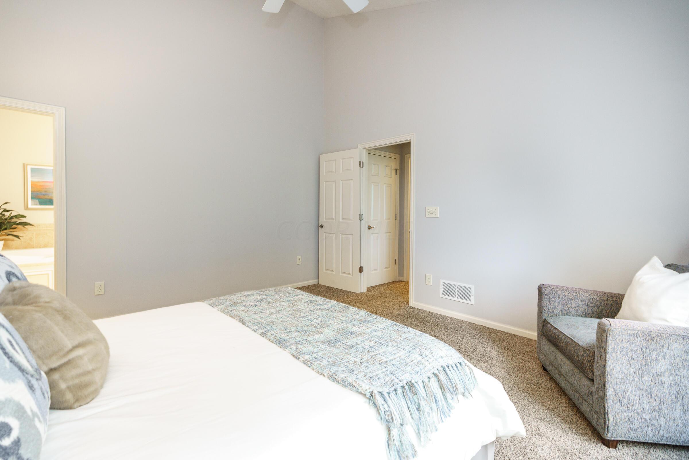 7470 Deer Valley Crossing