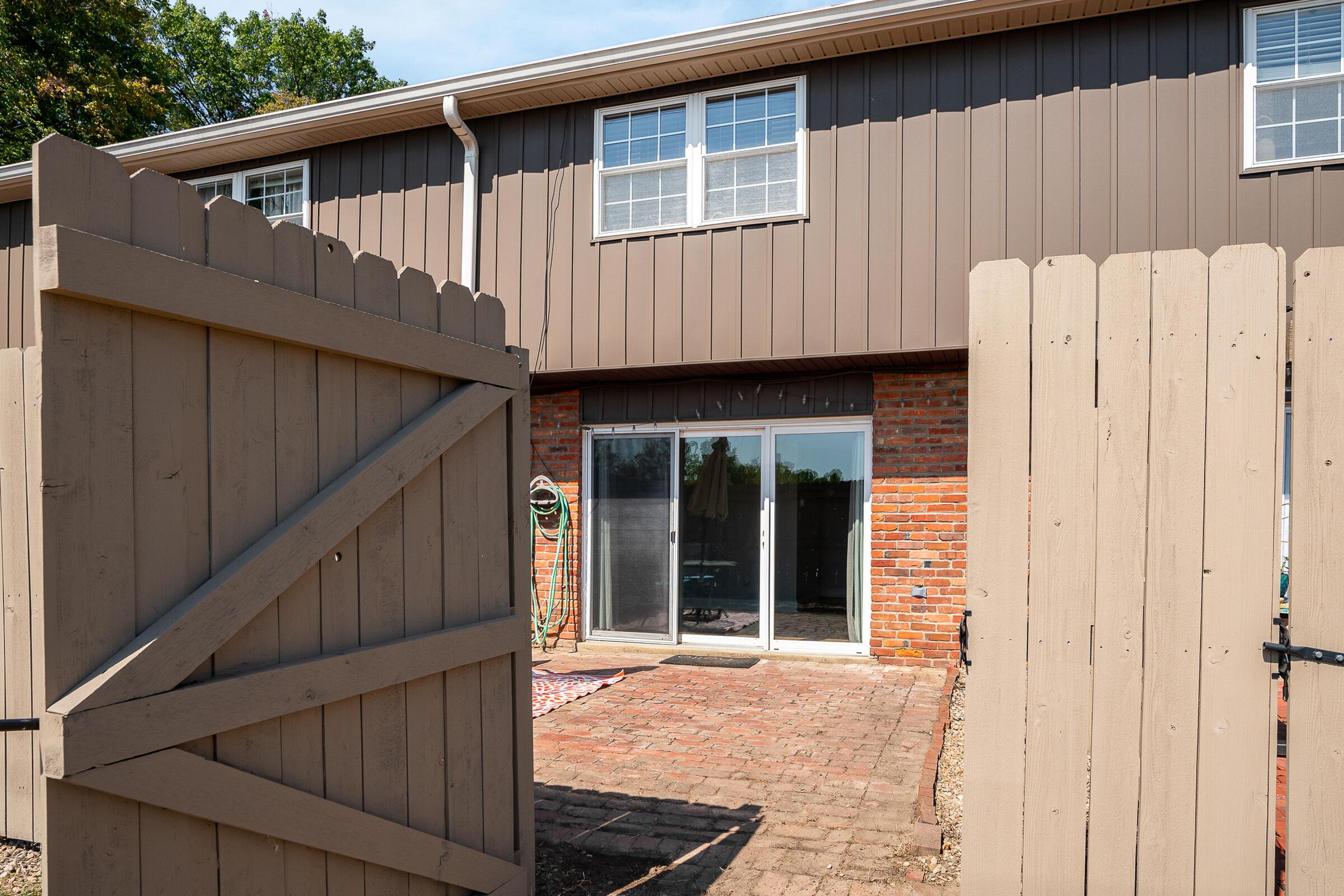 1379 Bluff Avenue, A