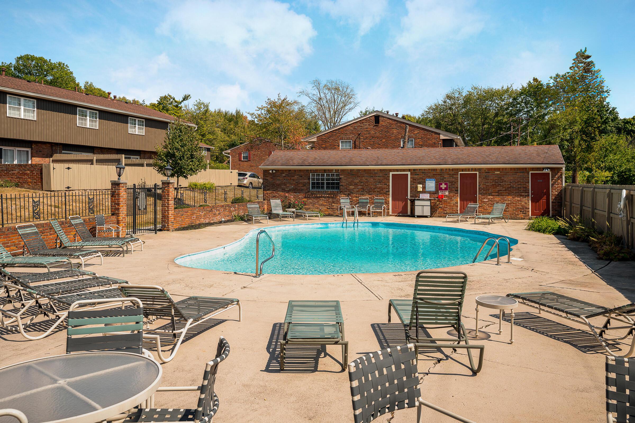 1379 Bluff Avenue, A