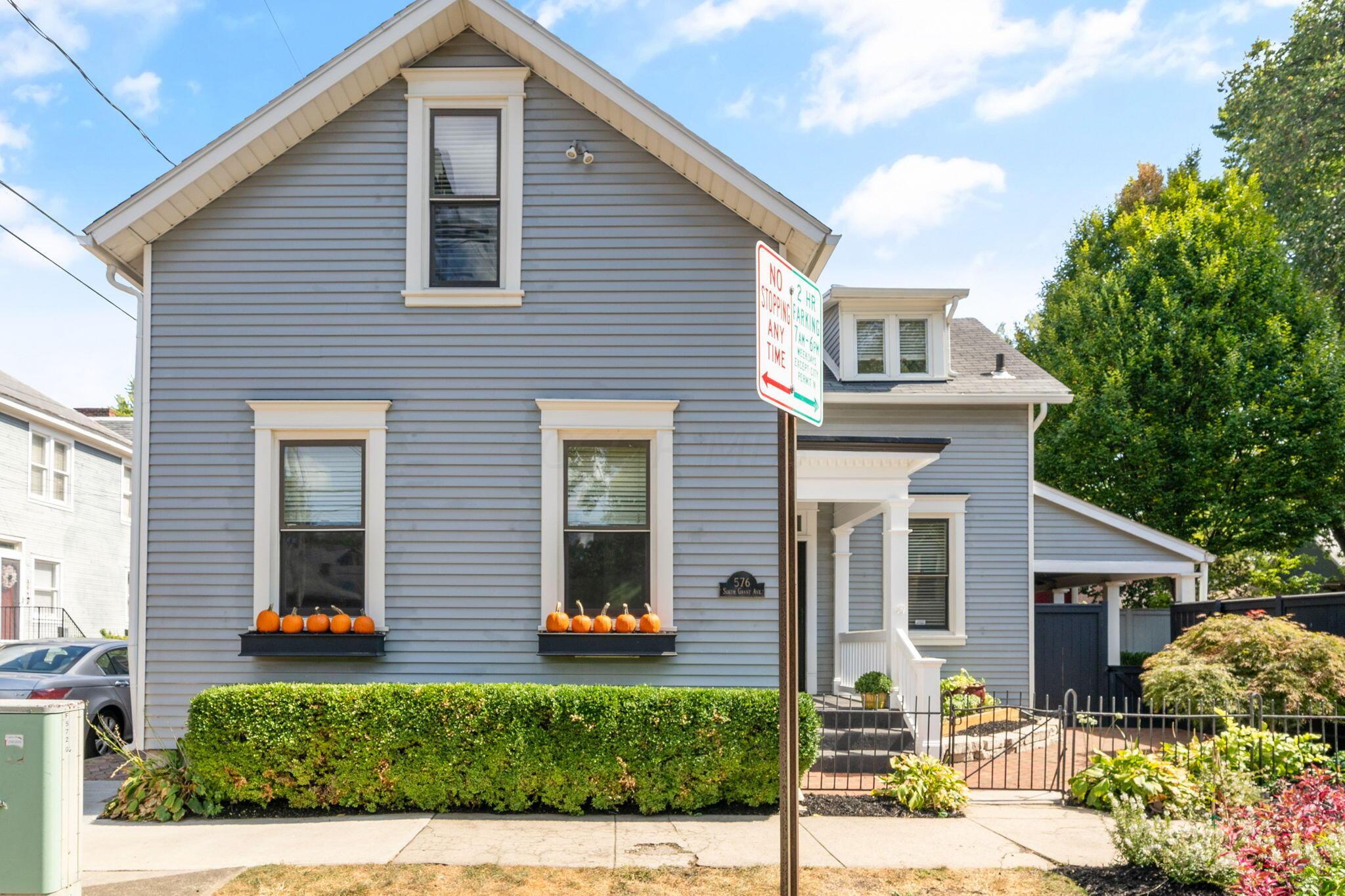 576 S Grant Avenue