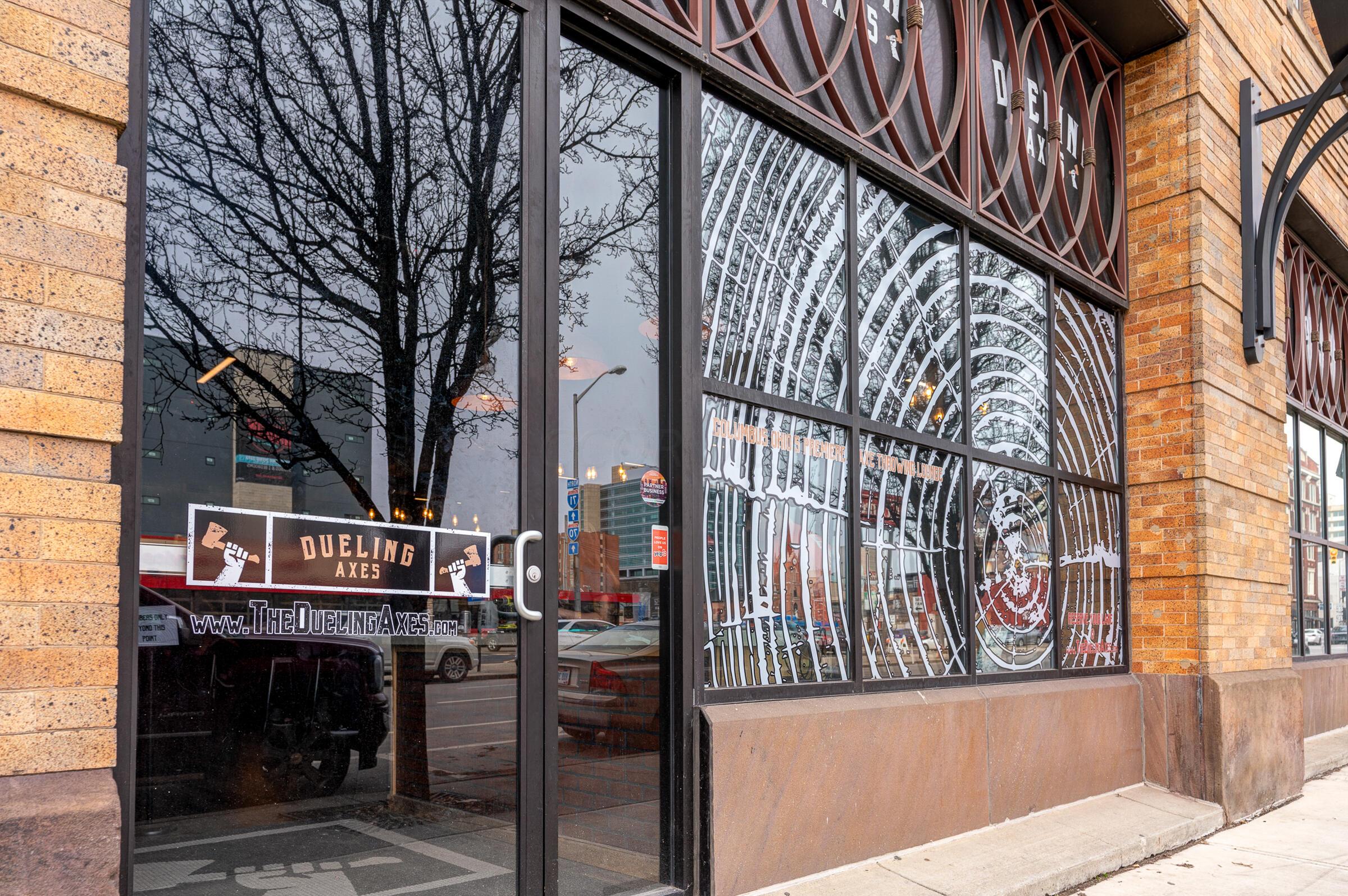 150 E Main Street, 612