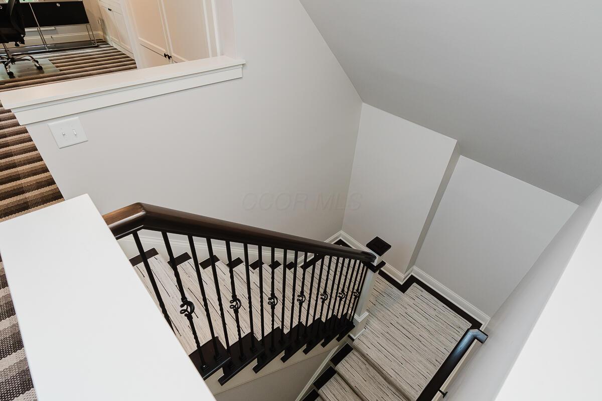 180 E Kossuth Street