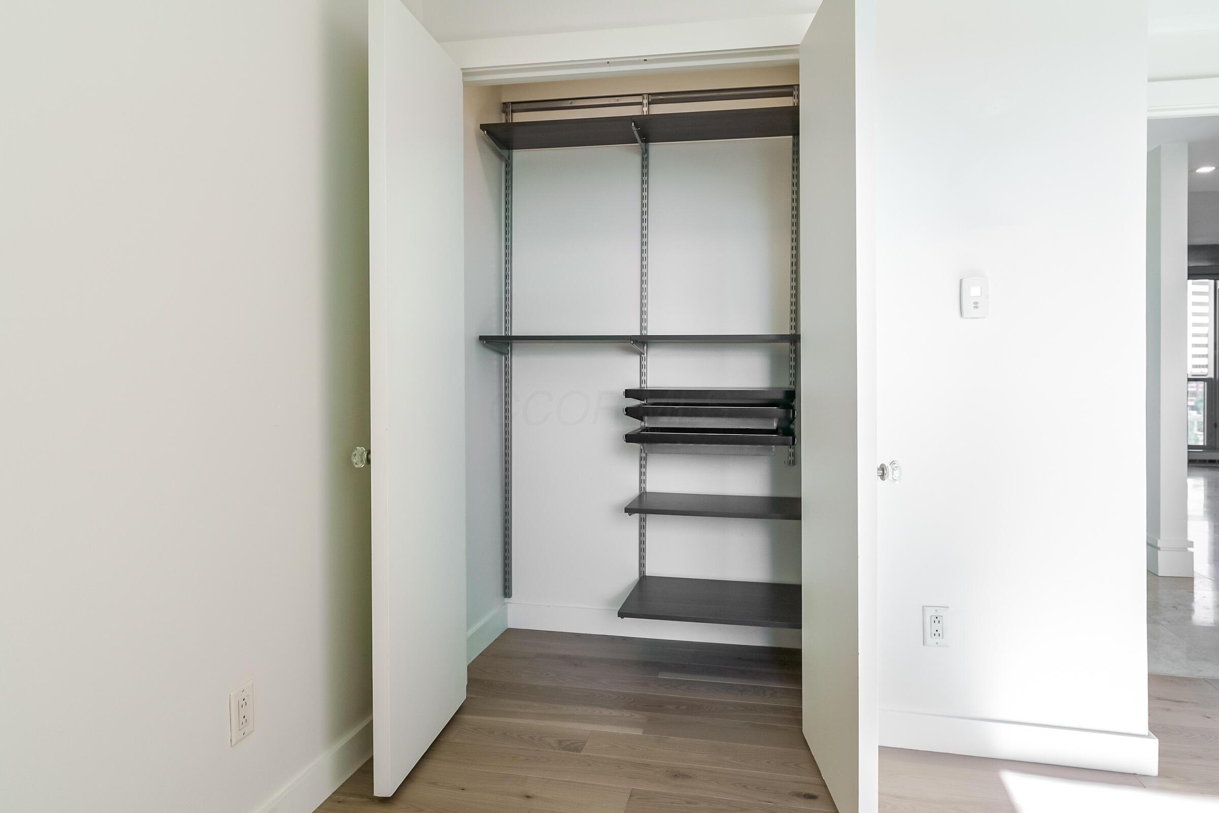 1 Miranova Place, 610