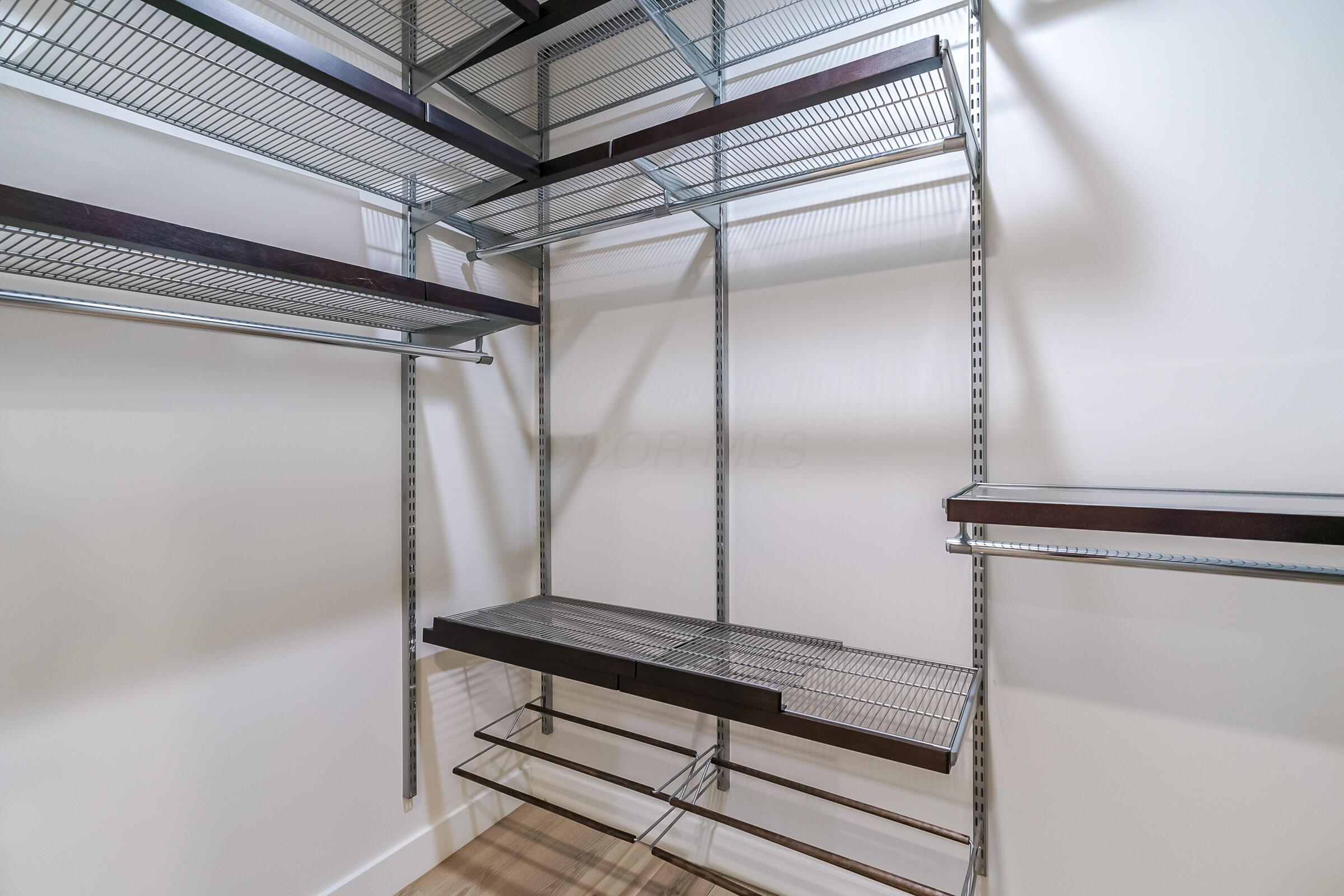 1 Miranova Place, 610