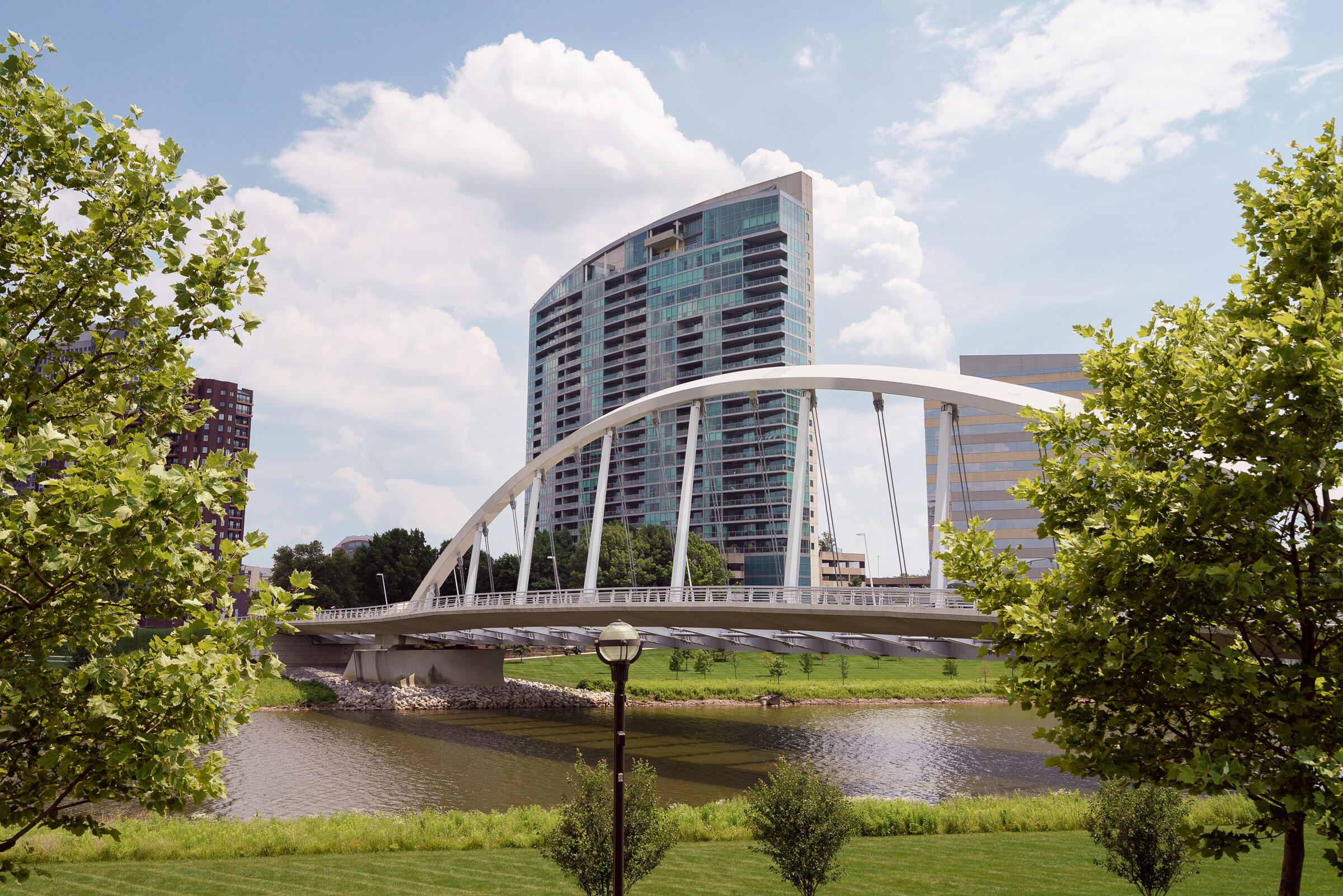 1 Miranova Place, 610