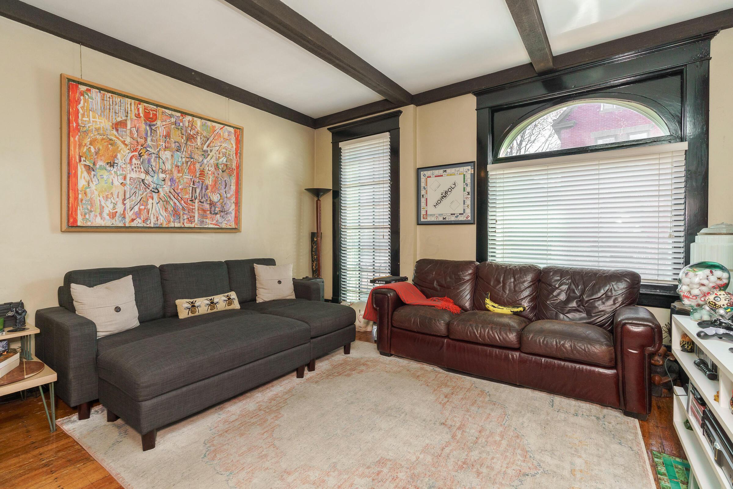 699-701 S 6th Street