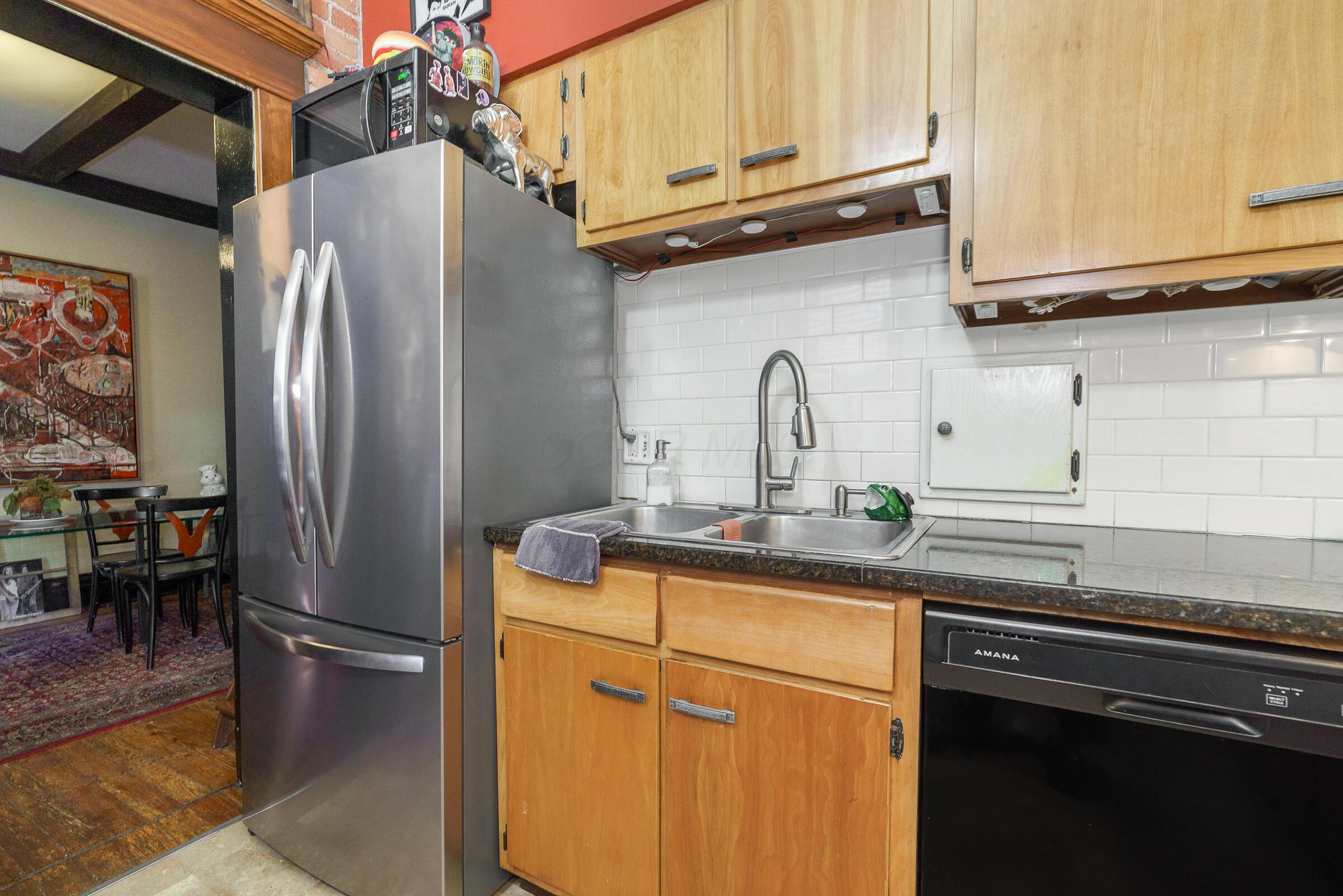 699-701 S 6th Street