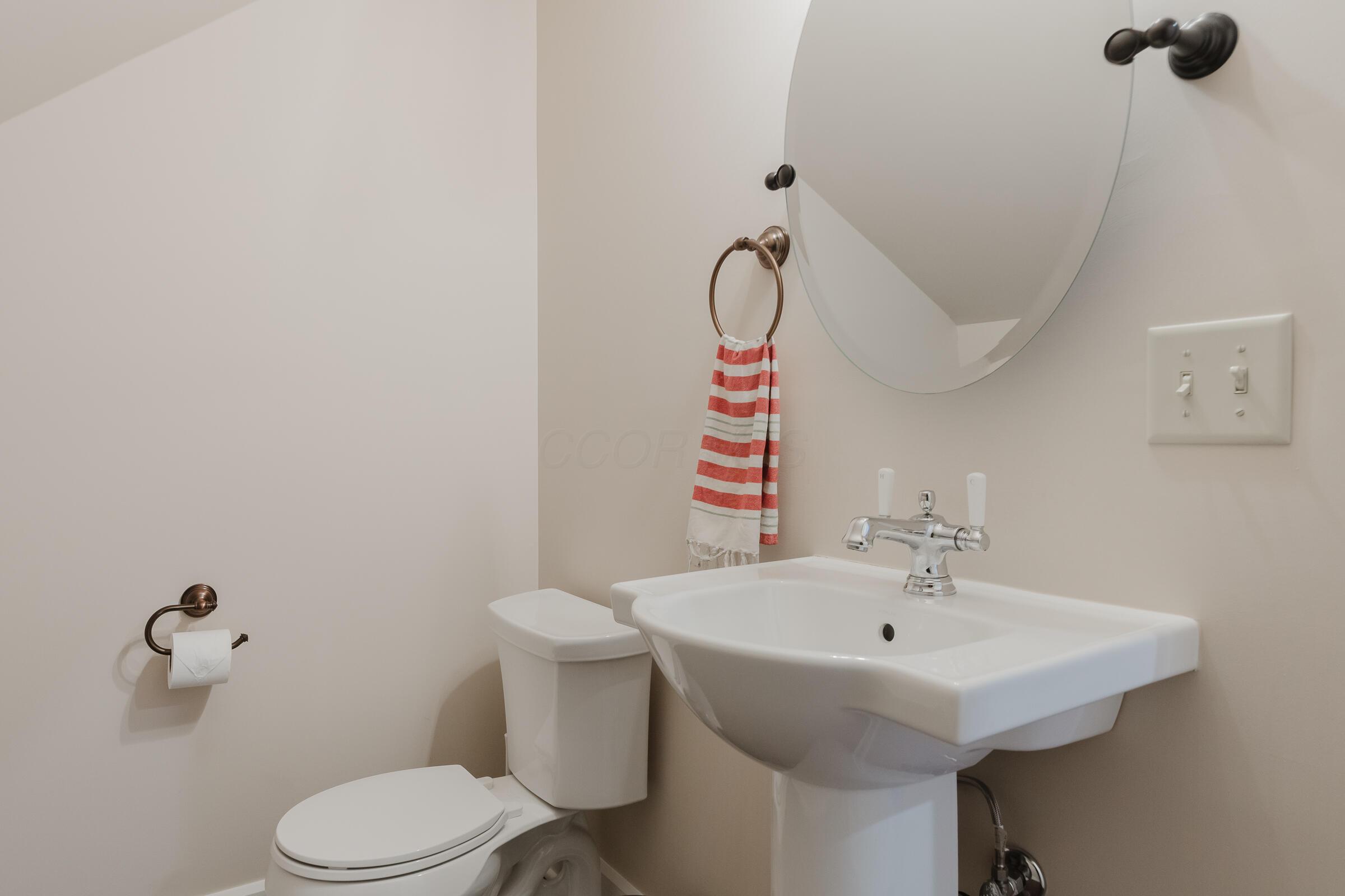 42 S Cassingham Road