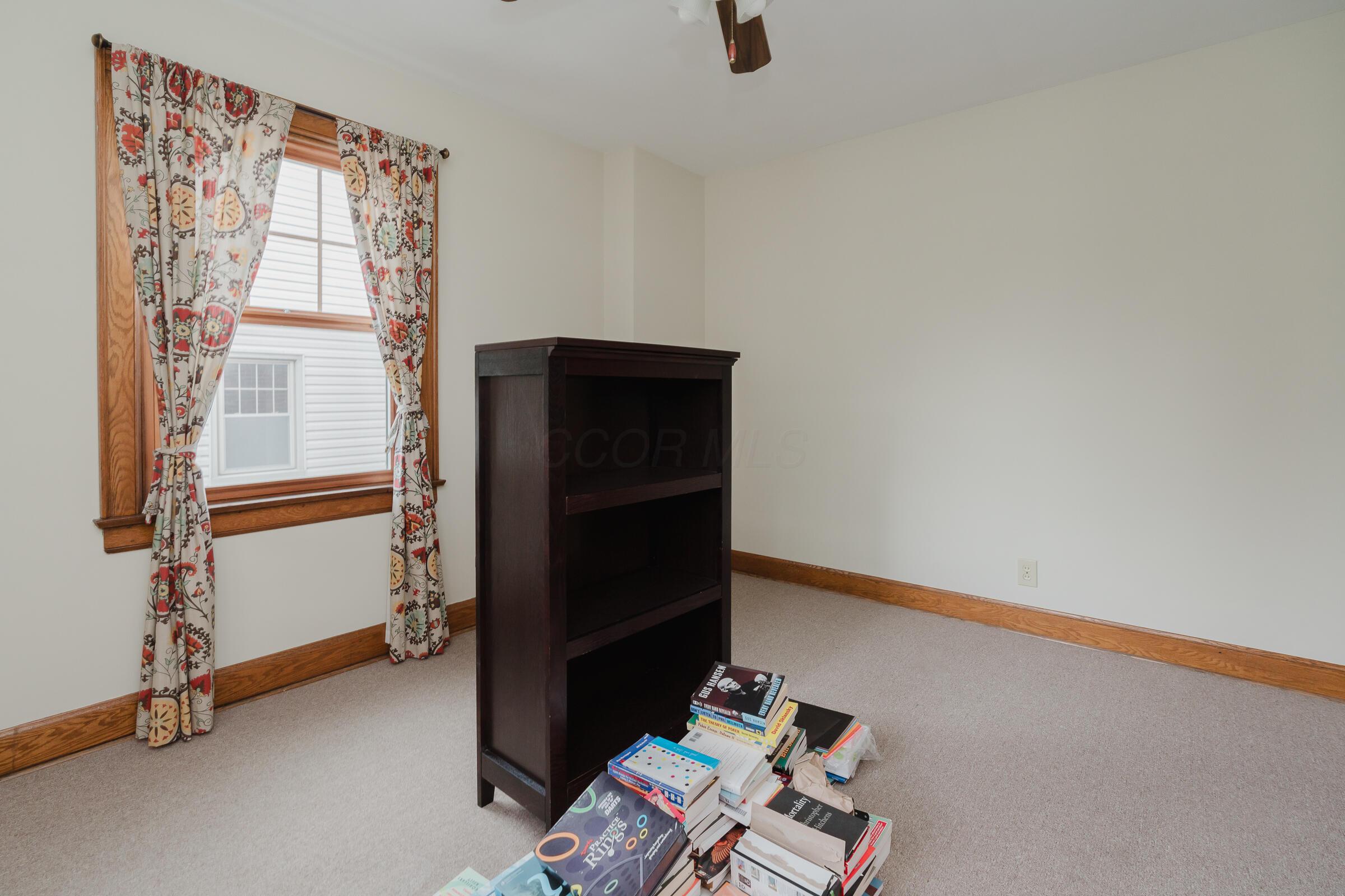 42 S Cassingham Road