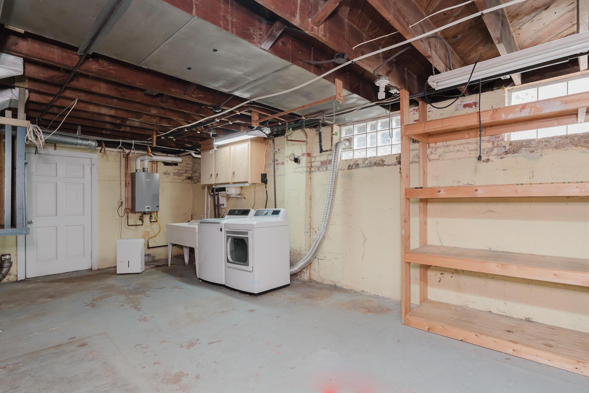 42 S Cassingham Road