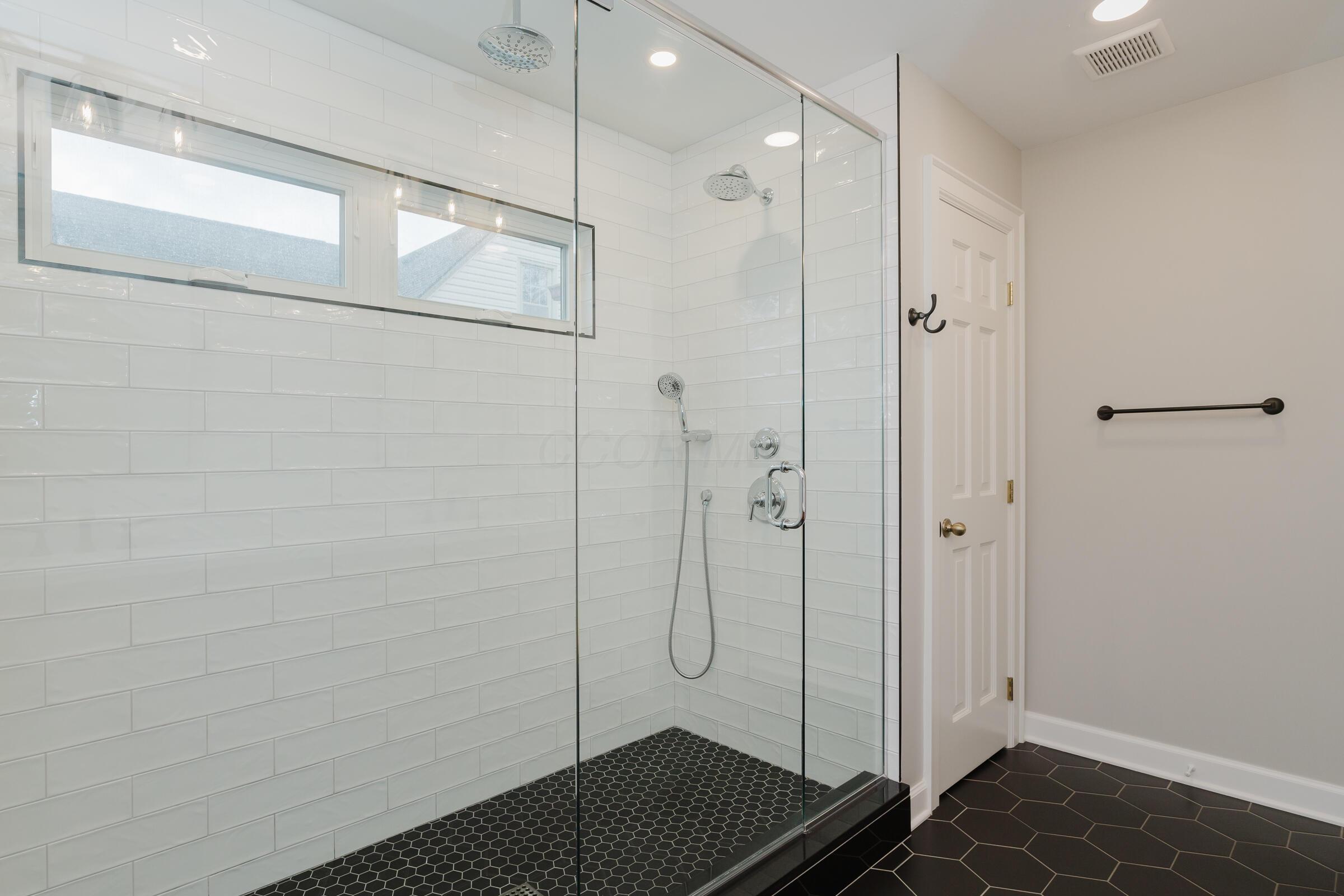 42 S Cassingham Road