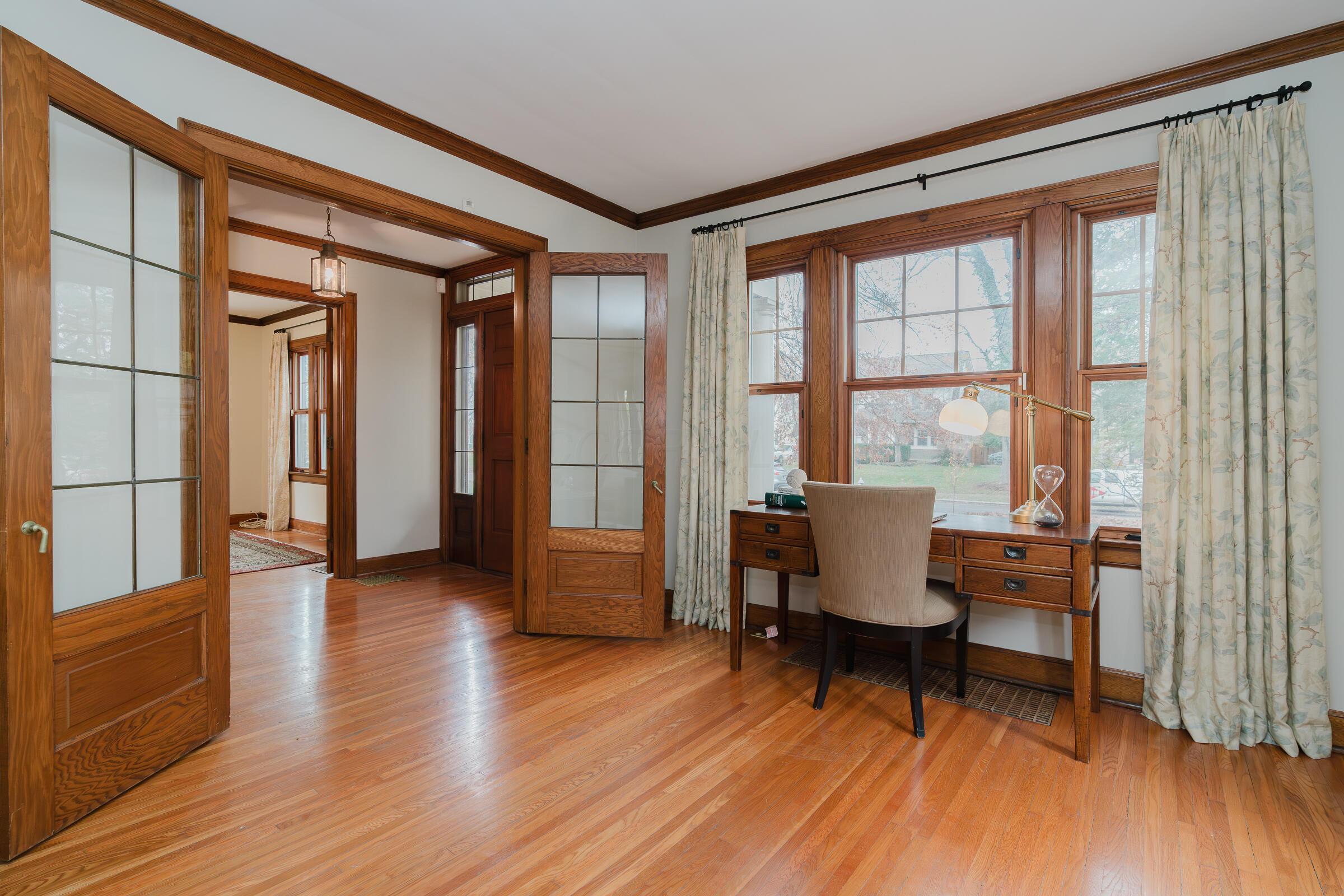 42 S Cassingham Road