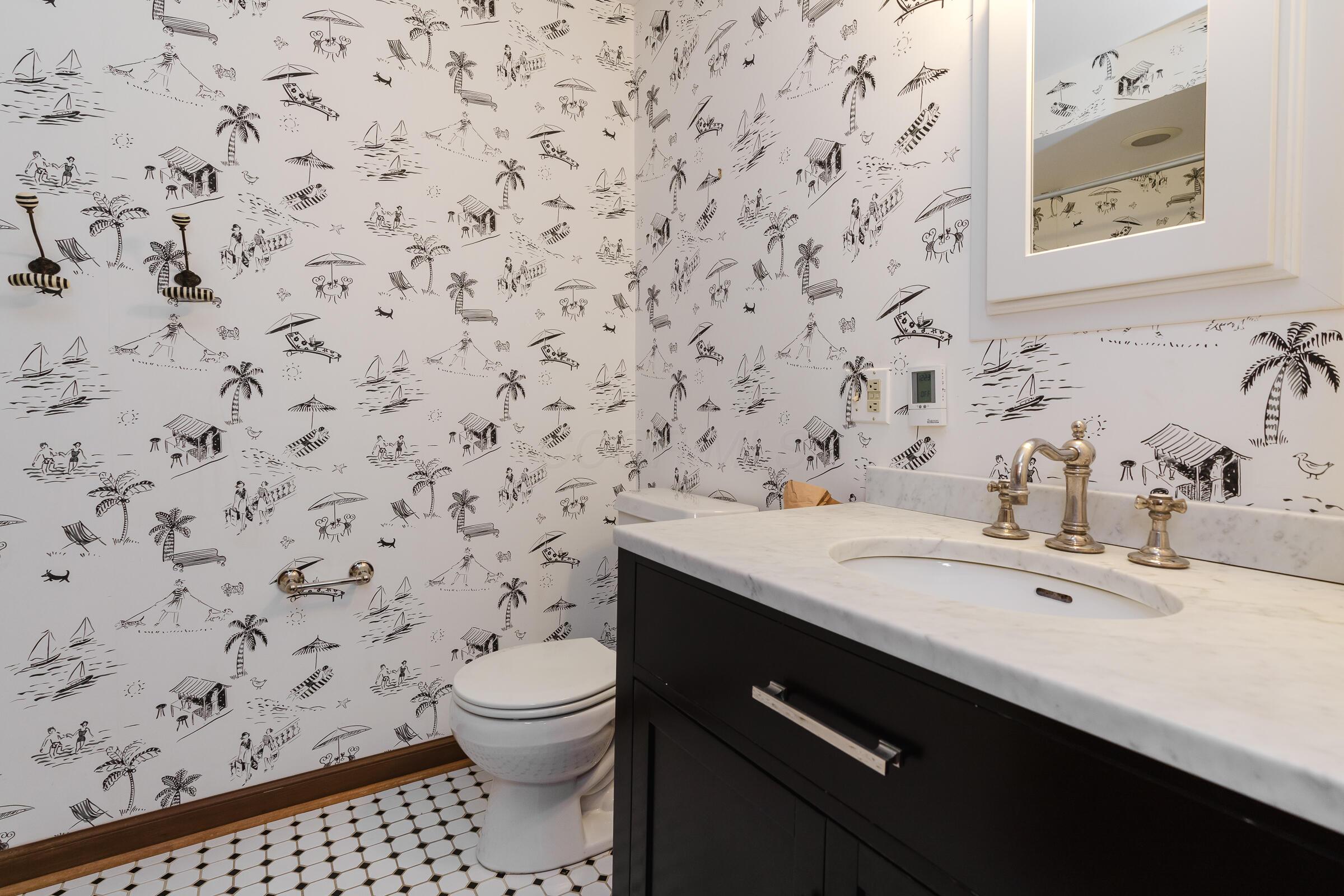 42 S Cassingham Road