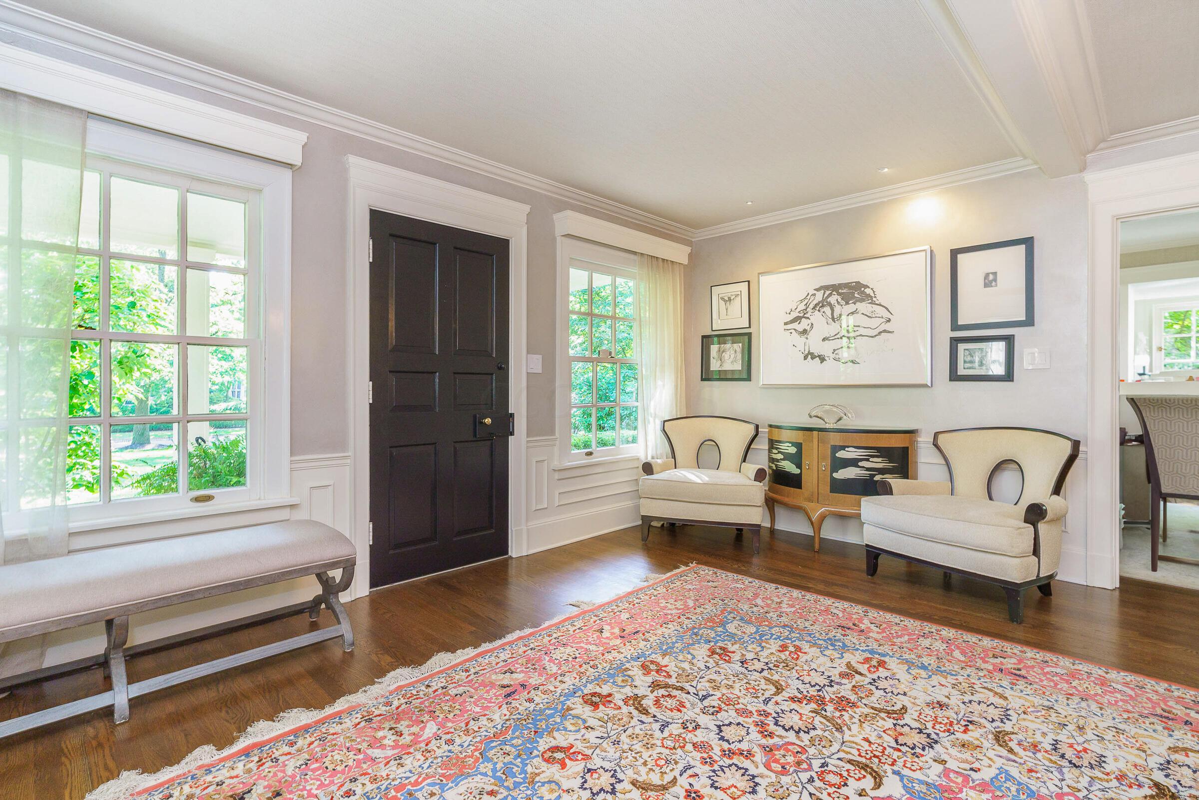 271 N Columbia Avenue