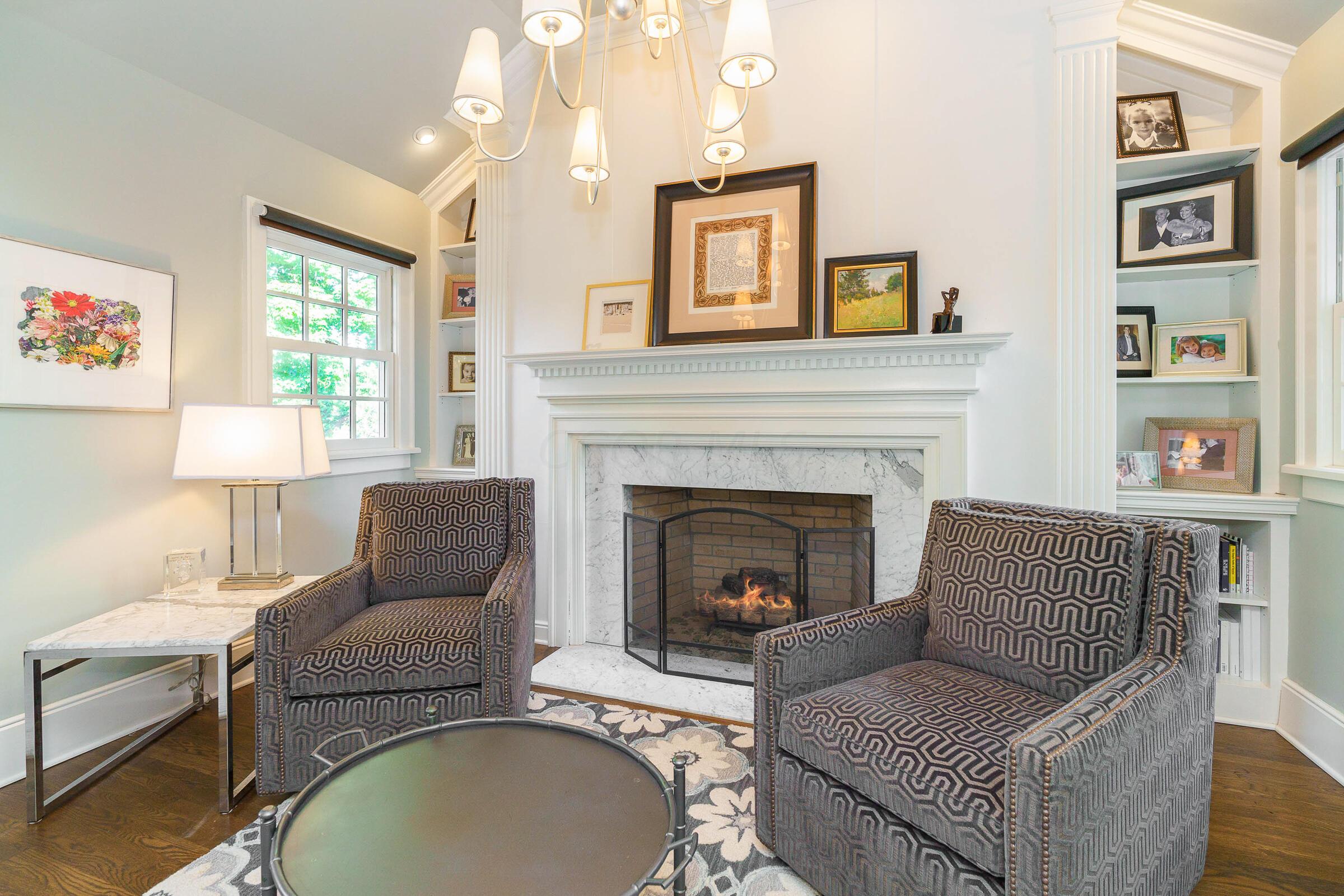 271 N Columbia Avenue