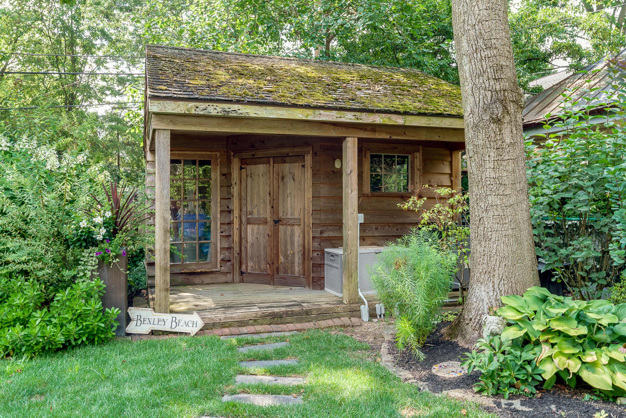 271 N Columbia Avenue