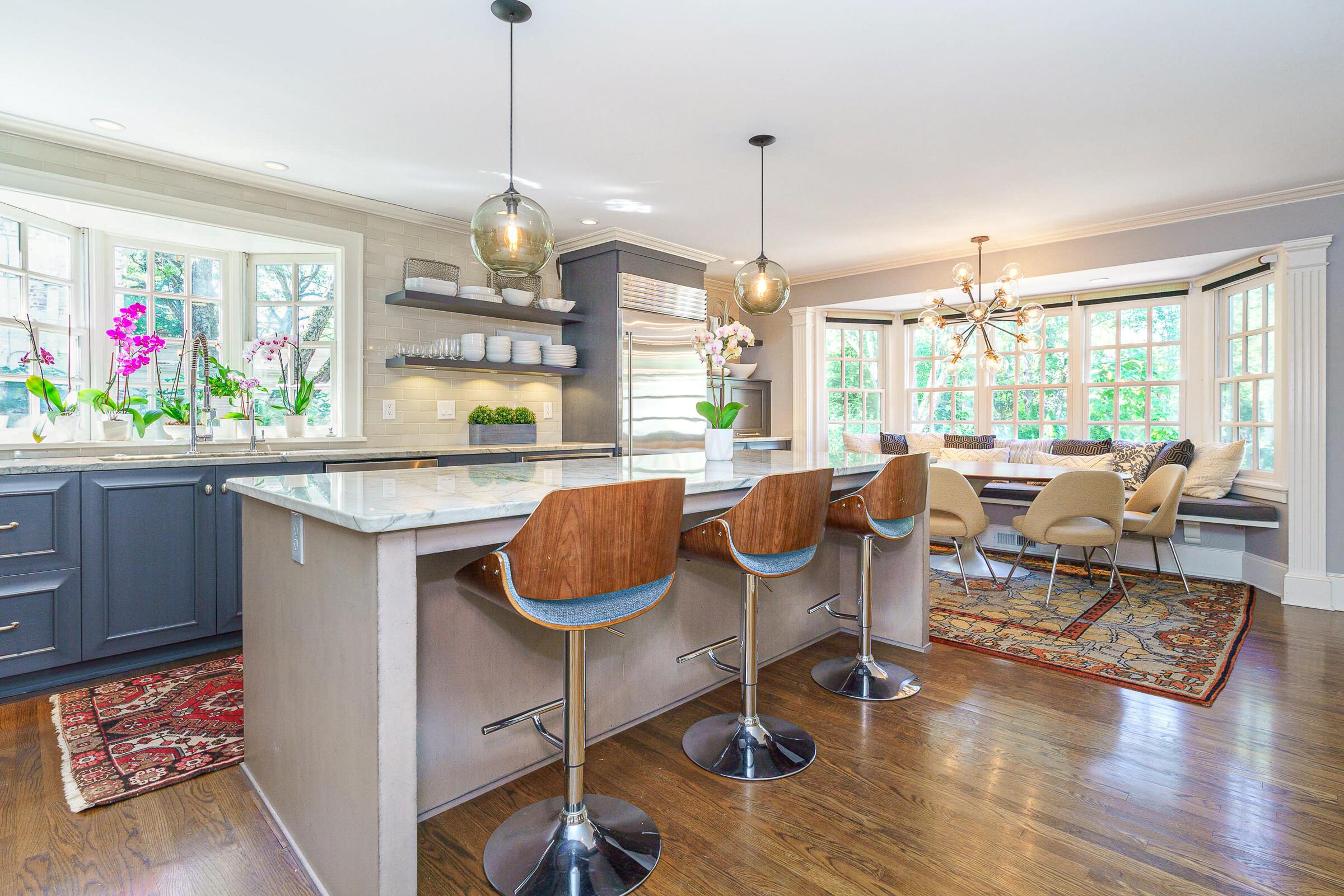 271 N Columbia Avenue