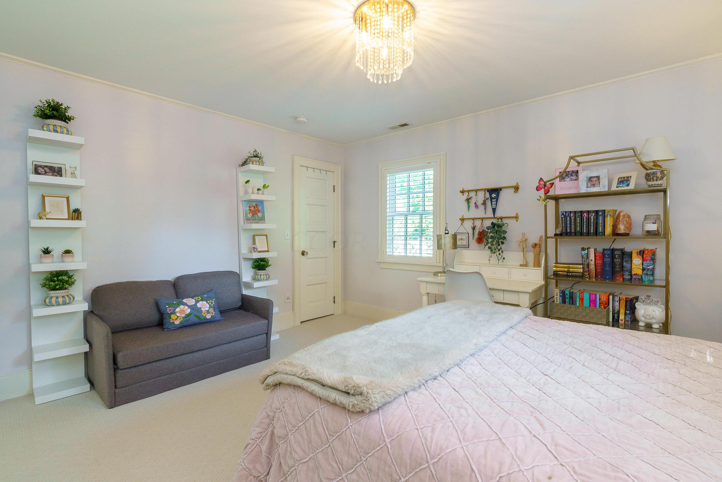 271 N Columbia Avenue