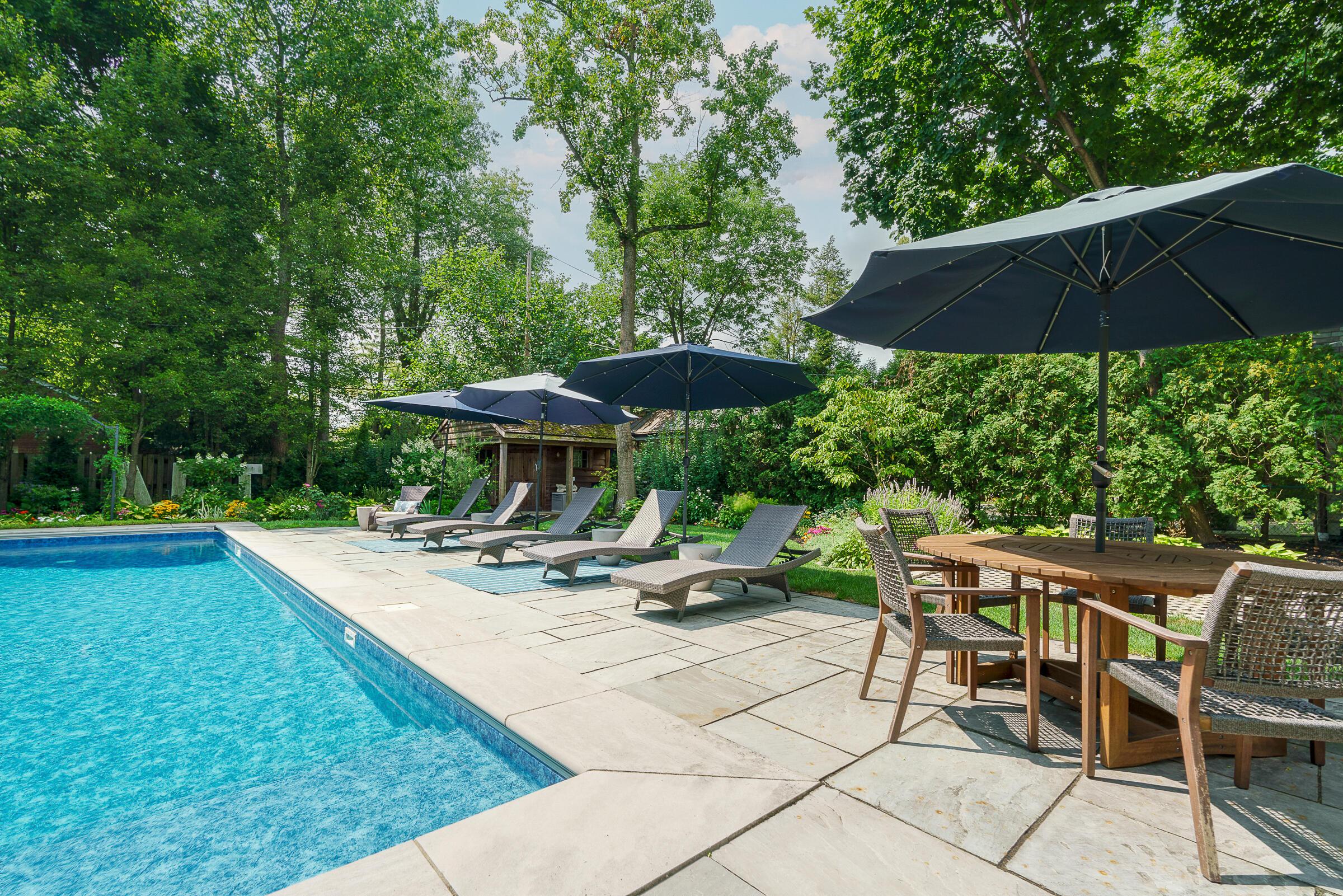 271 N Columbia Avenue