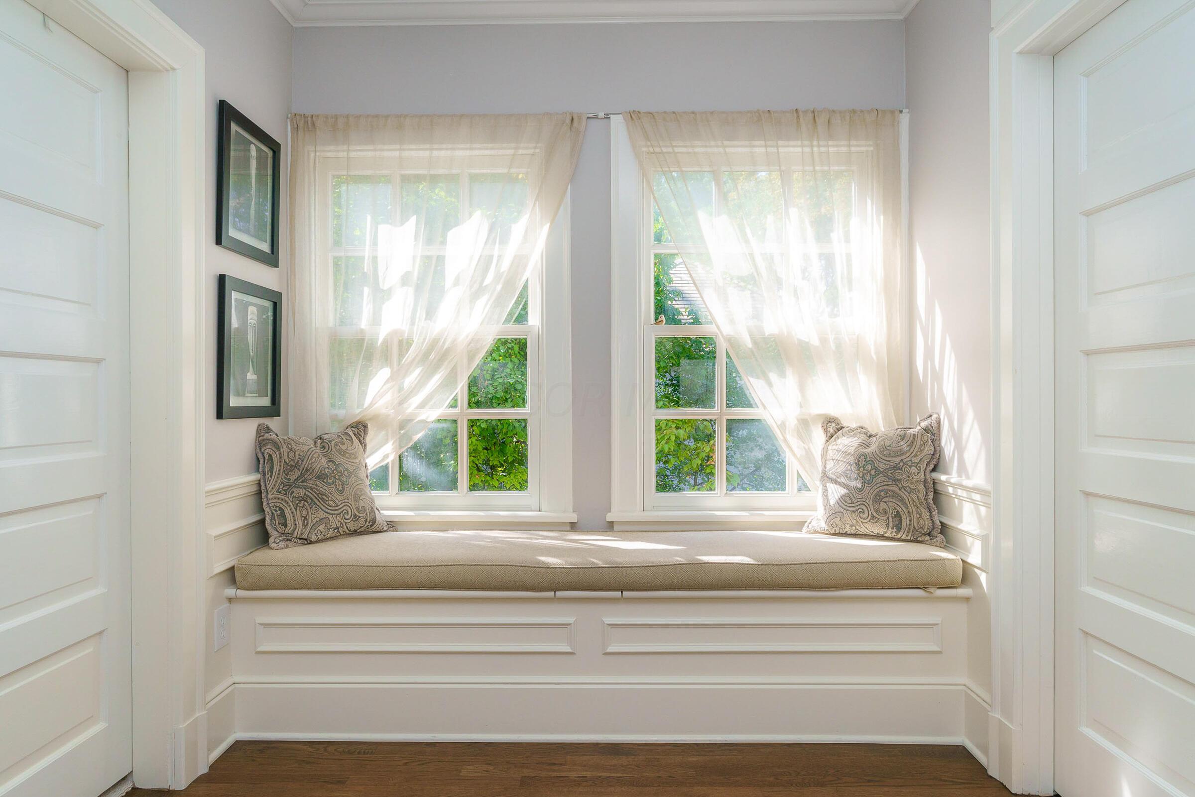 271 N Columbia Avenue