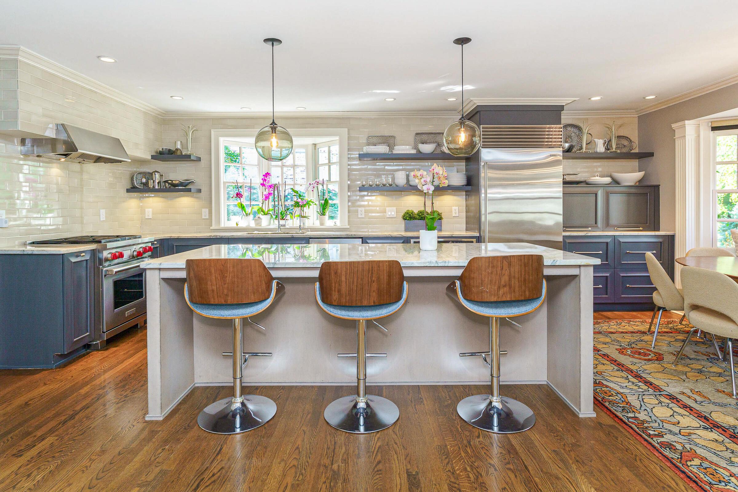 271 N Columbia Avenue